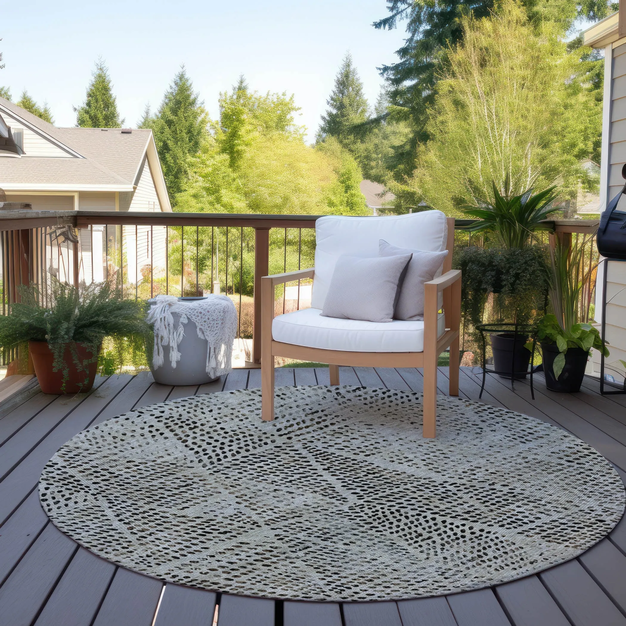 Machine Washable Indoor/ Outdoor Chantille Modern Diamonds Rug
