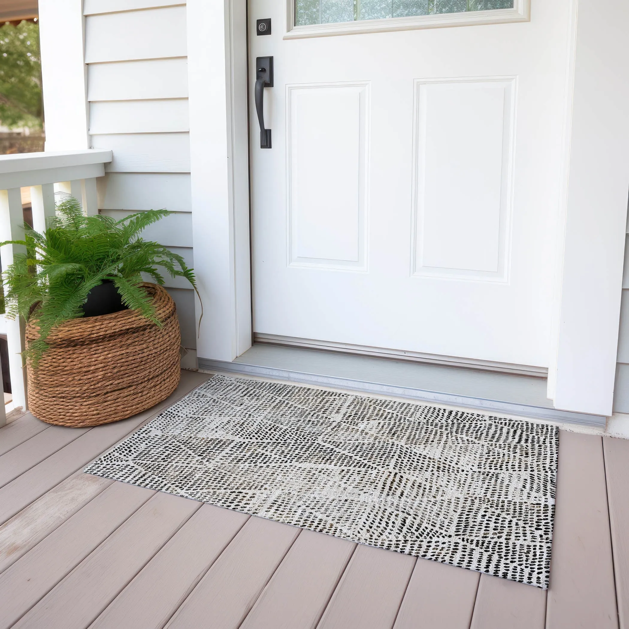 Machine Washable Indoor/ Outdoor Chantille Modern Diamonds Rug