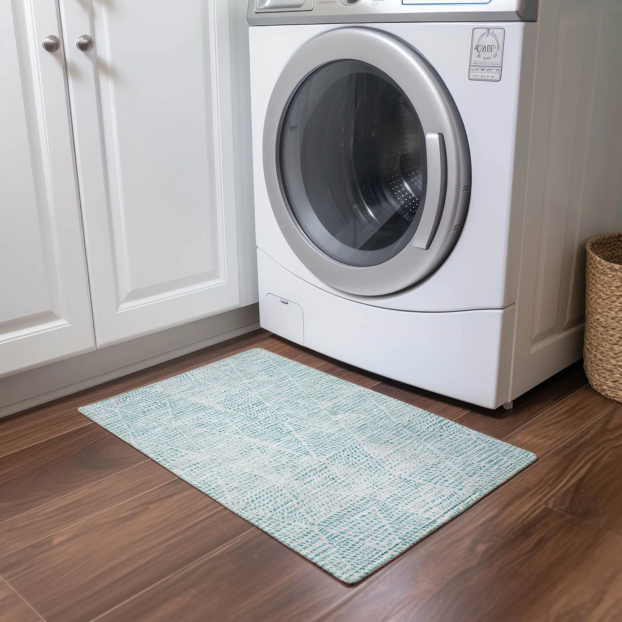 Machine Washable Indoor/ Outdoor Chantille Modern Diamonds Rug