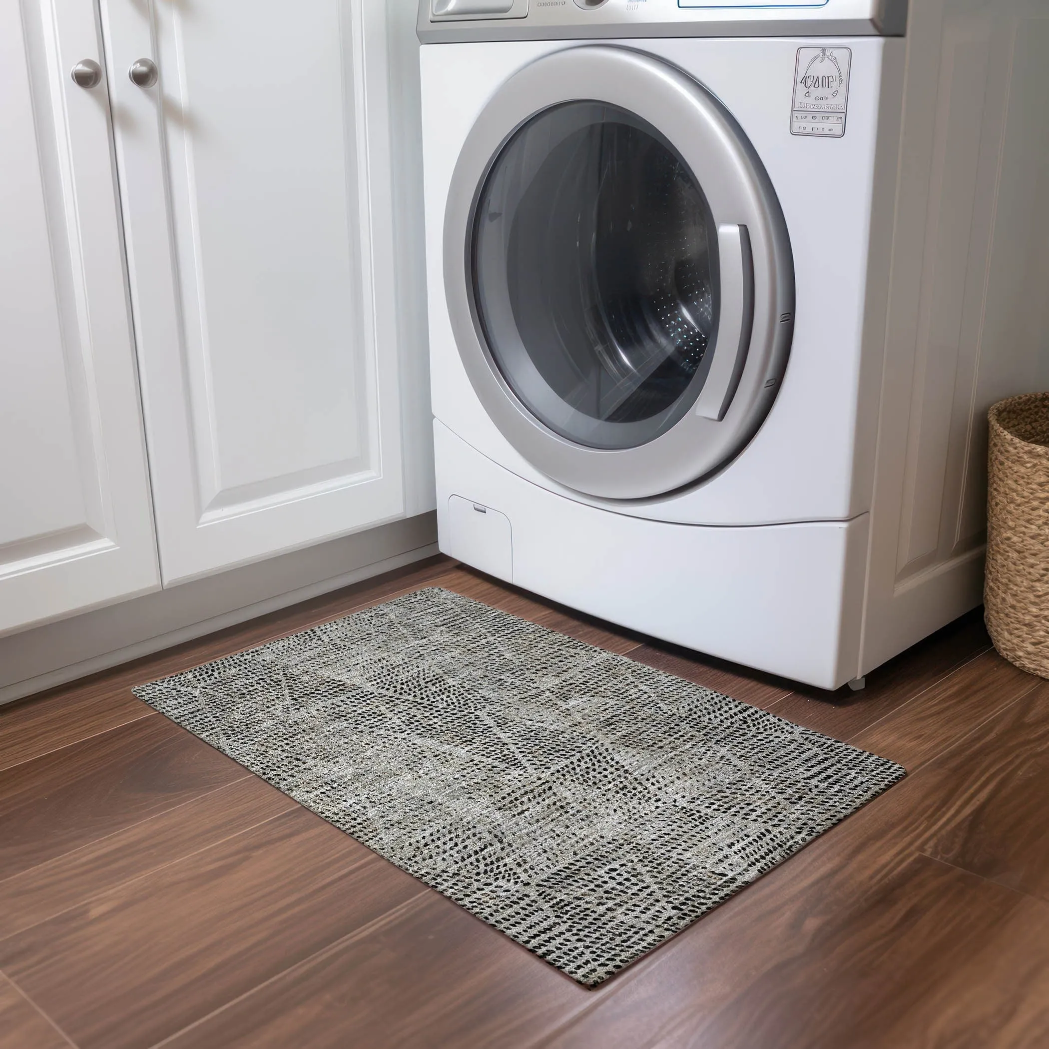 Machine Washable Indoor/ Outdoor Chantille Modern Diamonds Rug