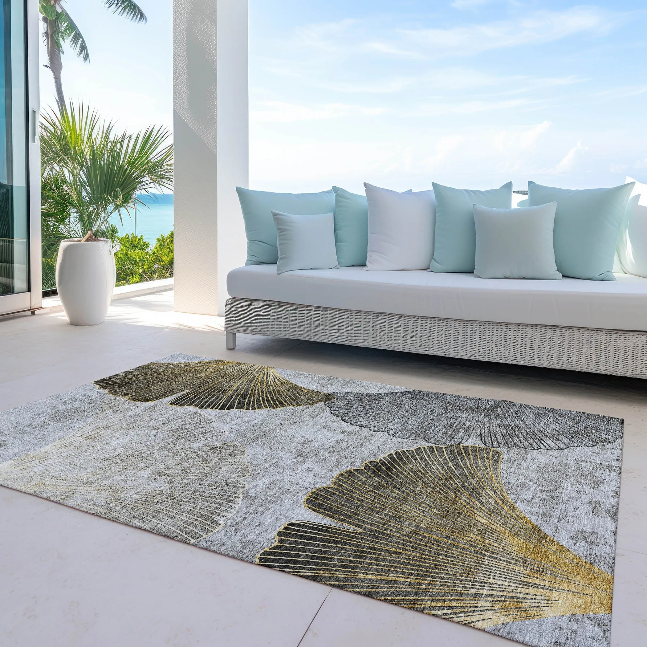 Machine Washable Indoor/ Outdoor Chantille Modern Floral Rug