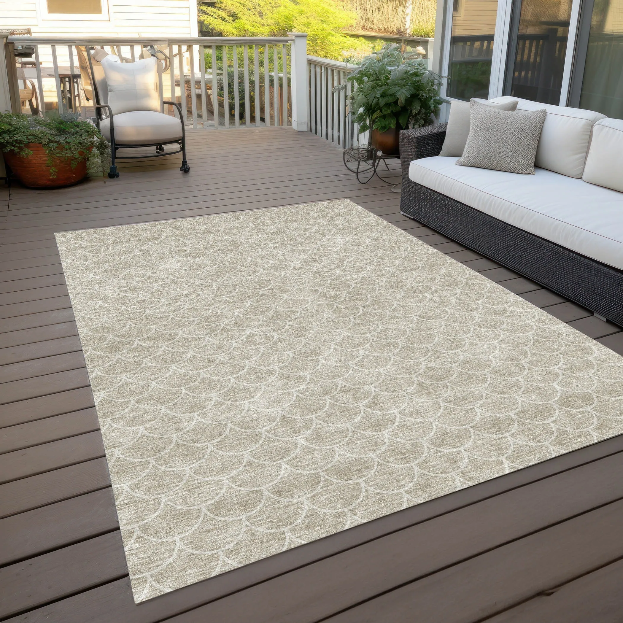 Machine Washable Indoor/ Outdoor Chantille Modern Geo Rug