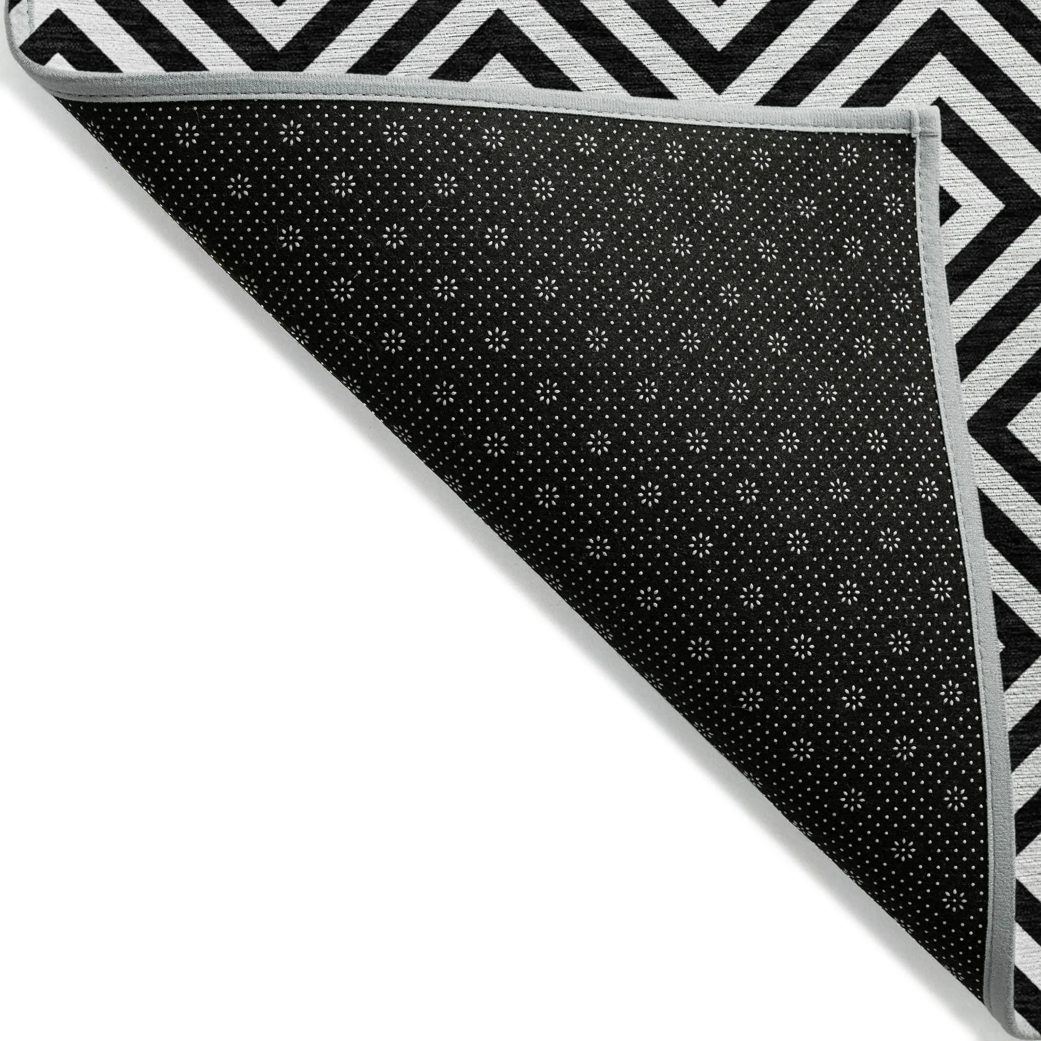 Machine Washable Indoor/ Outdoor Chantille Modern Geo Rug