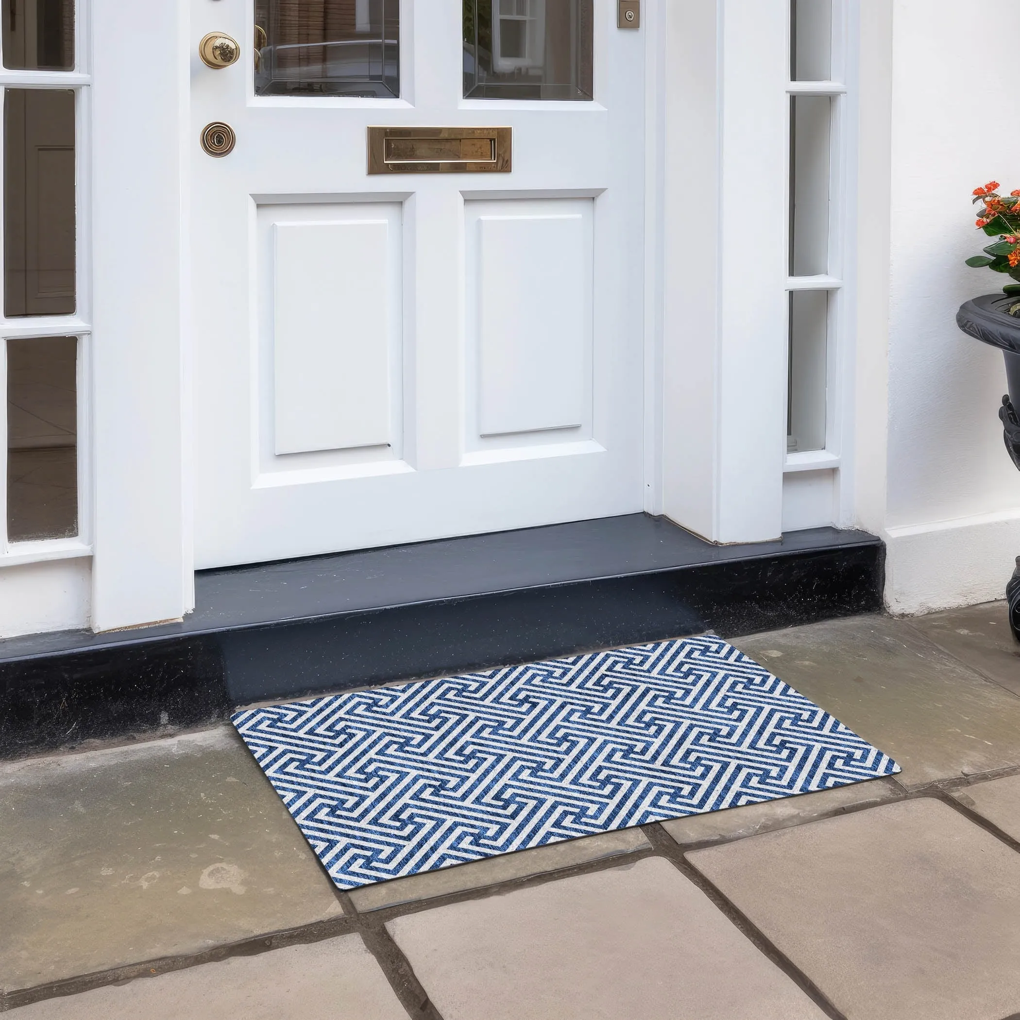 Machine Washable Indoor/ Outdoor Chantille Modern Geo Rug