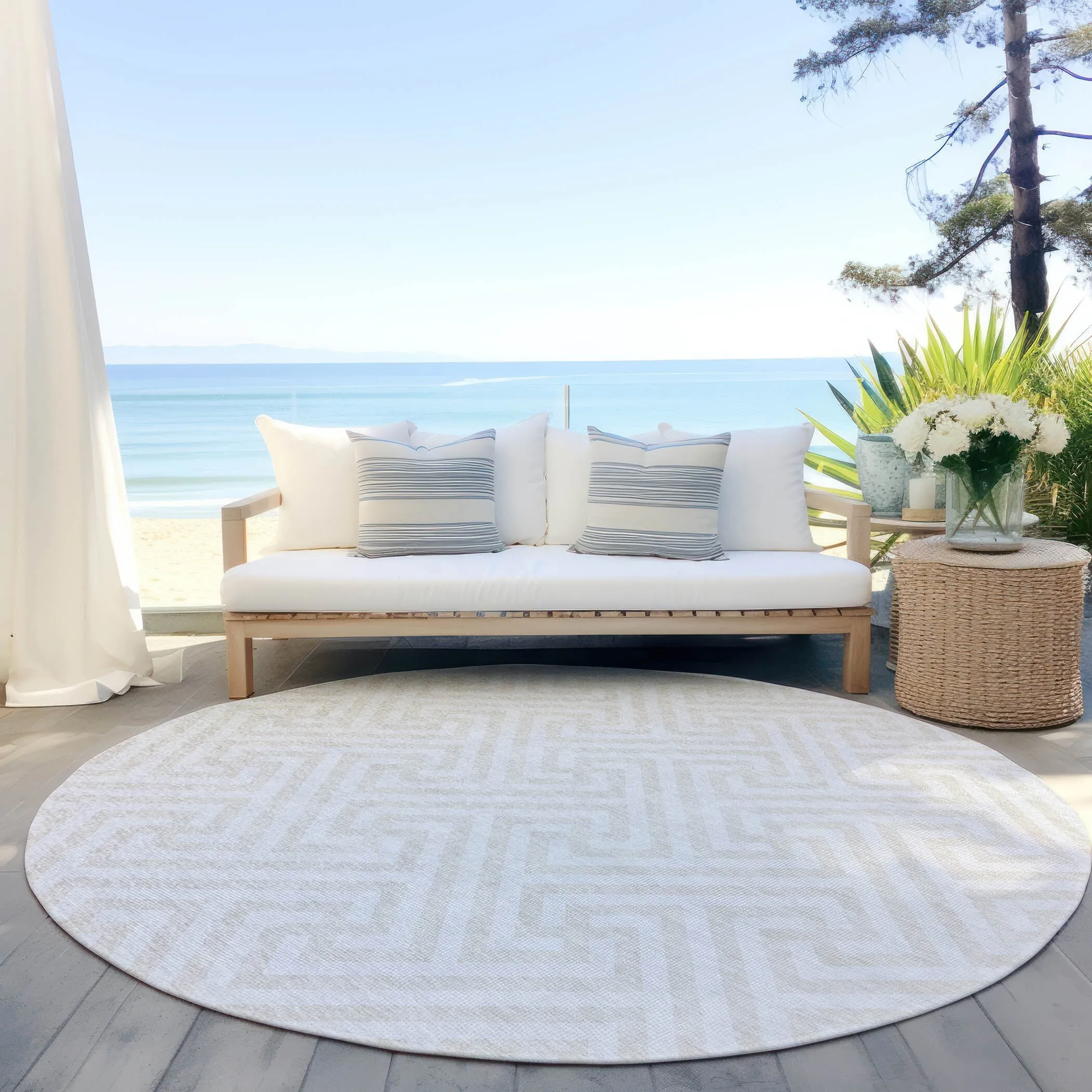 Machine Washable Indoor/ Outdoor Chantille Modern Geo Rug