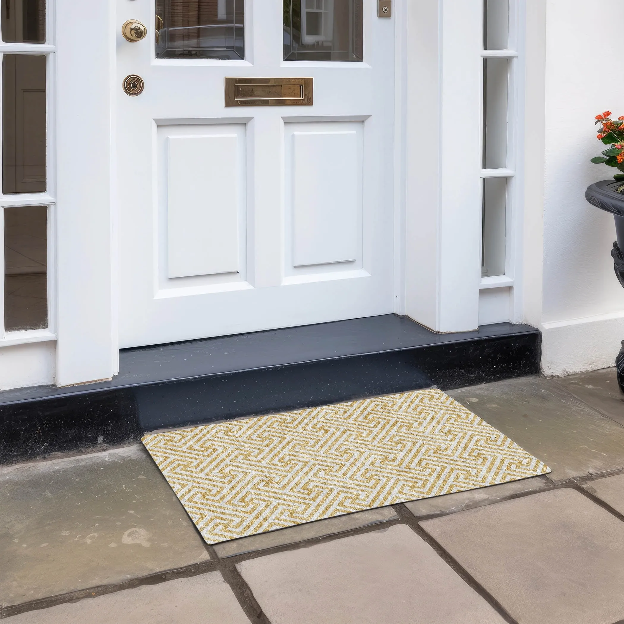 Machine Washable Indoor/ Outdoor Chantille Modern Geo Rug