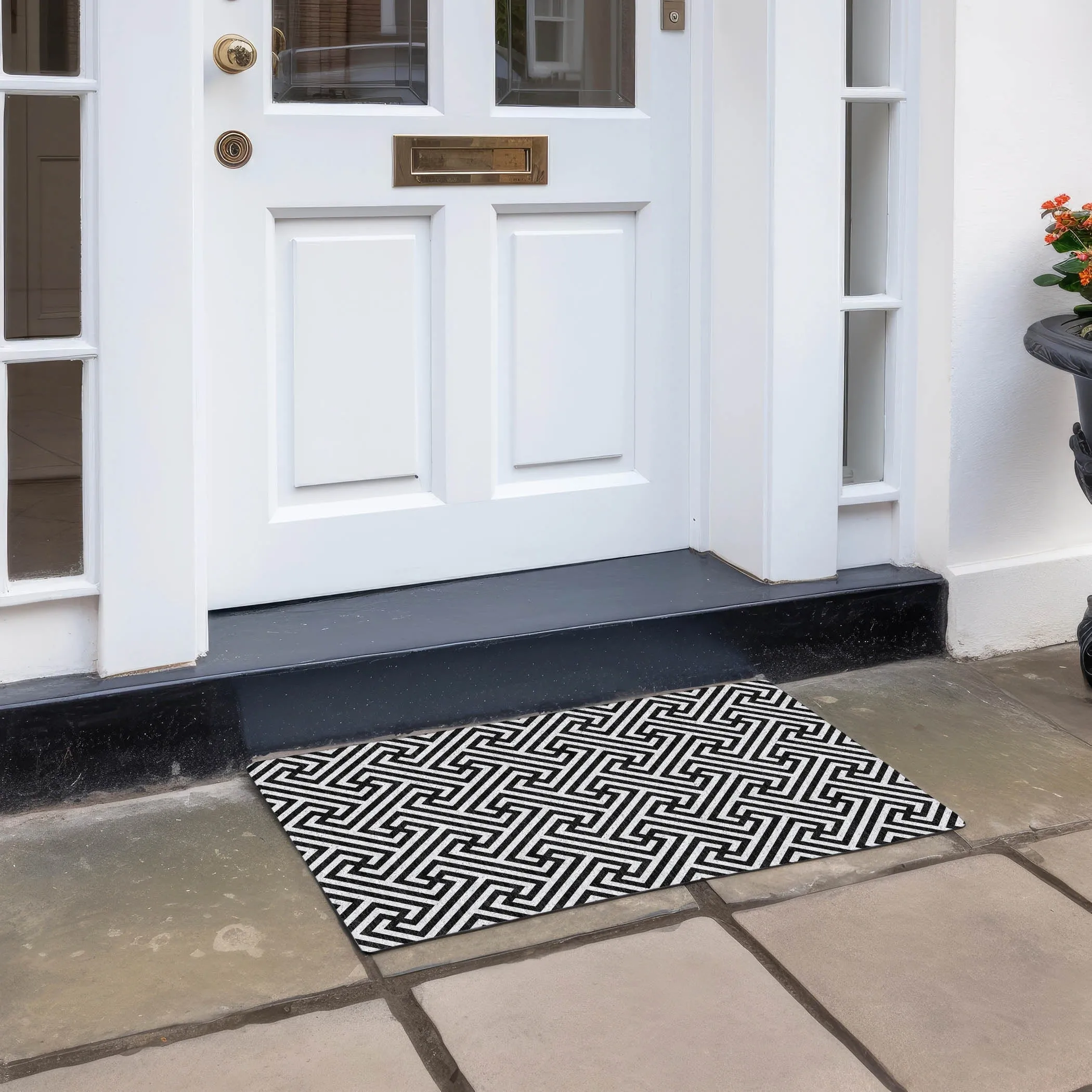 Machine Washable Indoor/ Outdoor Chantille Modern Geo Rug