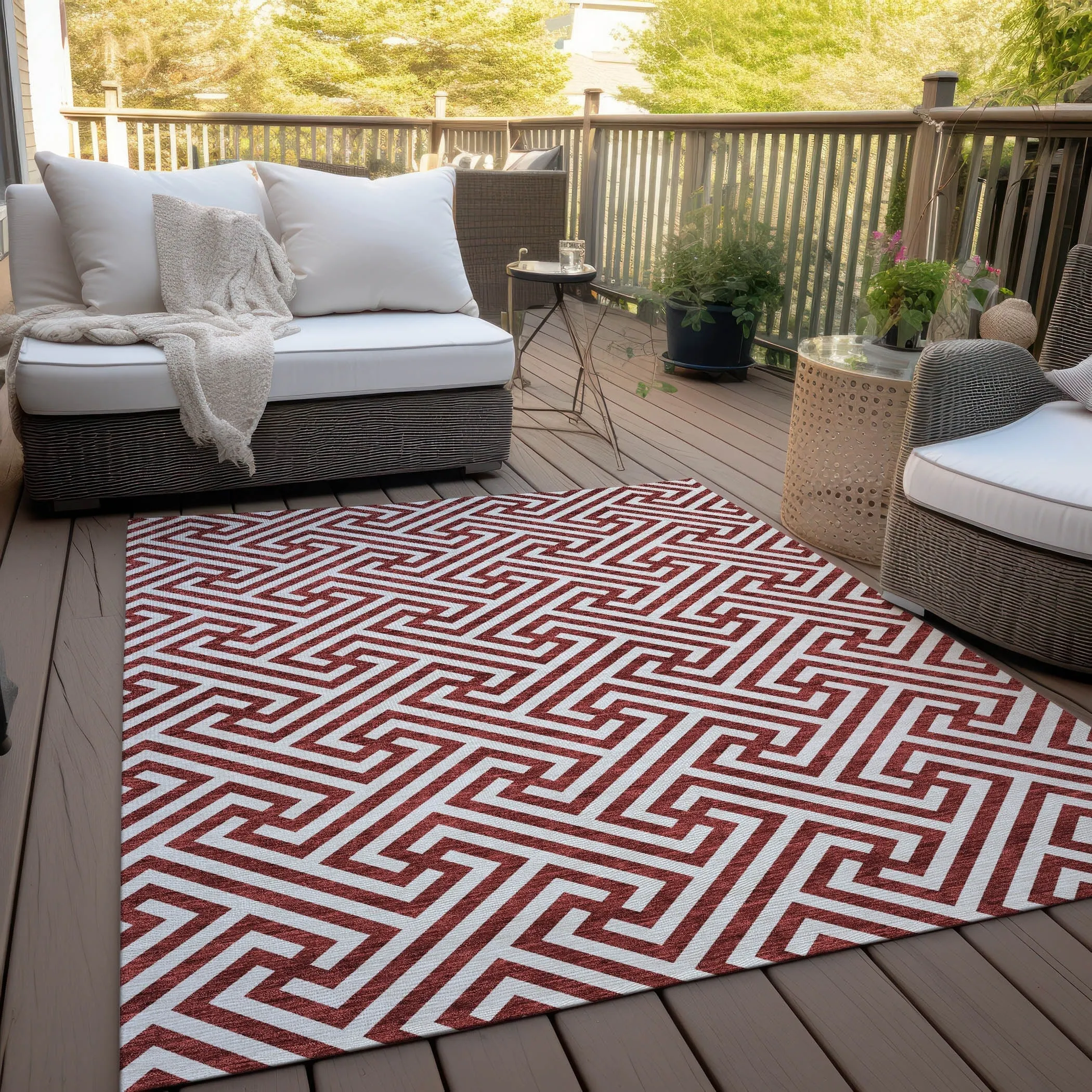 Machine Washable Indoor/ Outdoor Chantille Modern Geo Rug