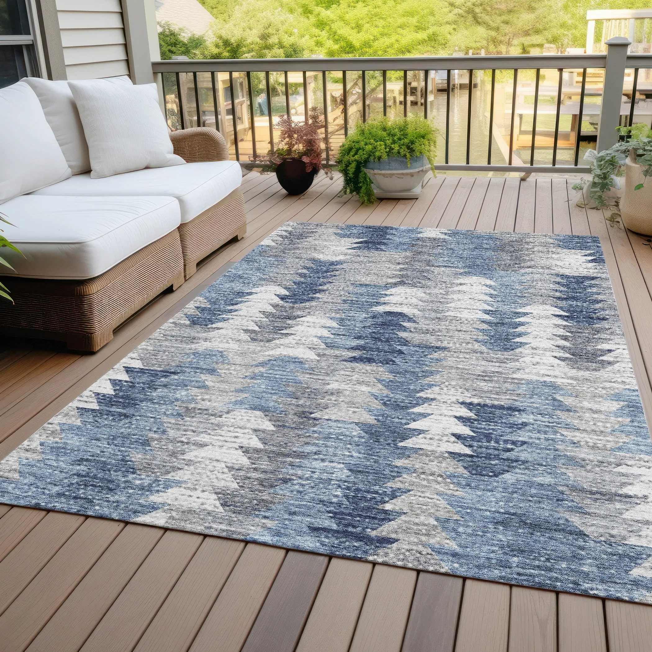Machine Washable Indoor/ Outdoor Chantille Modern Moroccan Boho Rug
