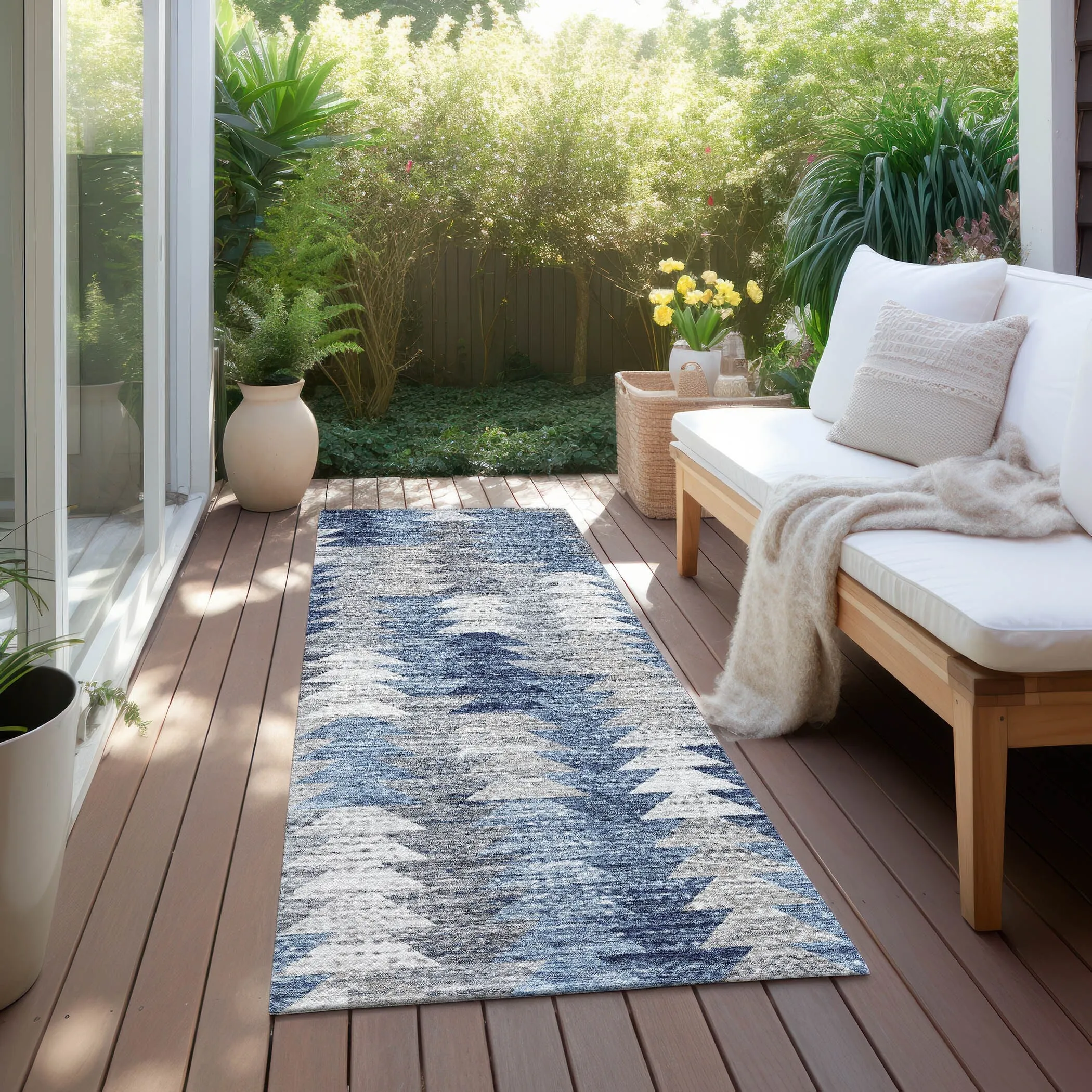 Machine Washable Indoor/ Outdoor Chantille Modern Moroccan Boho Rug