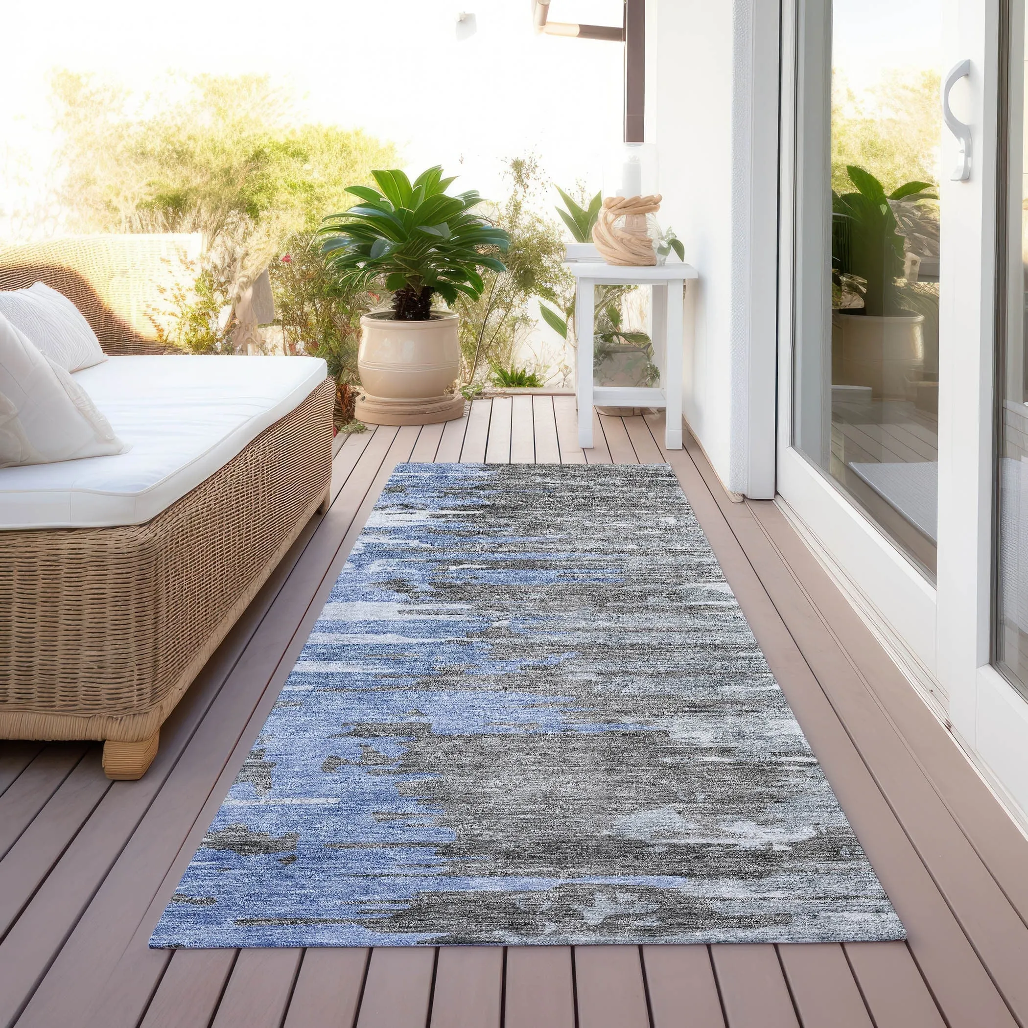 Machine Washable Indoor/ Outdoor Chantille Modern Ombre Rug