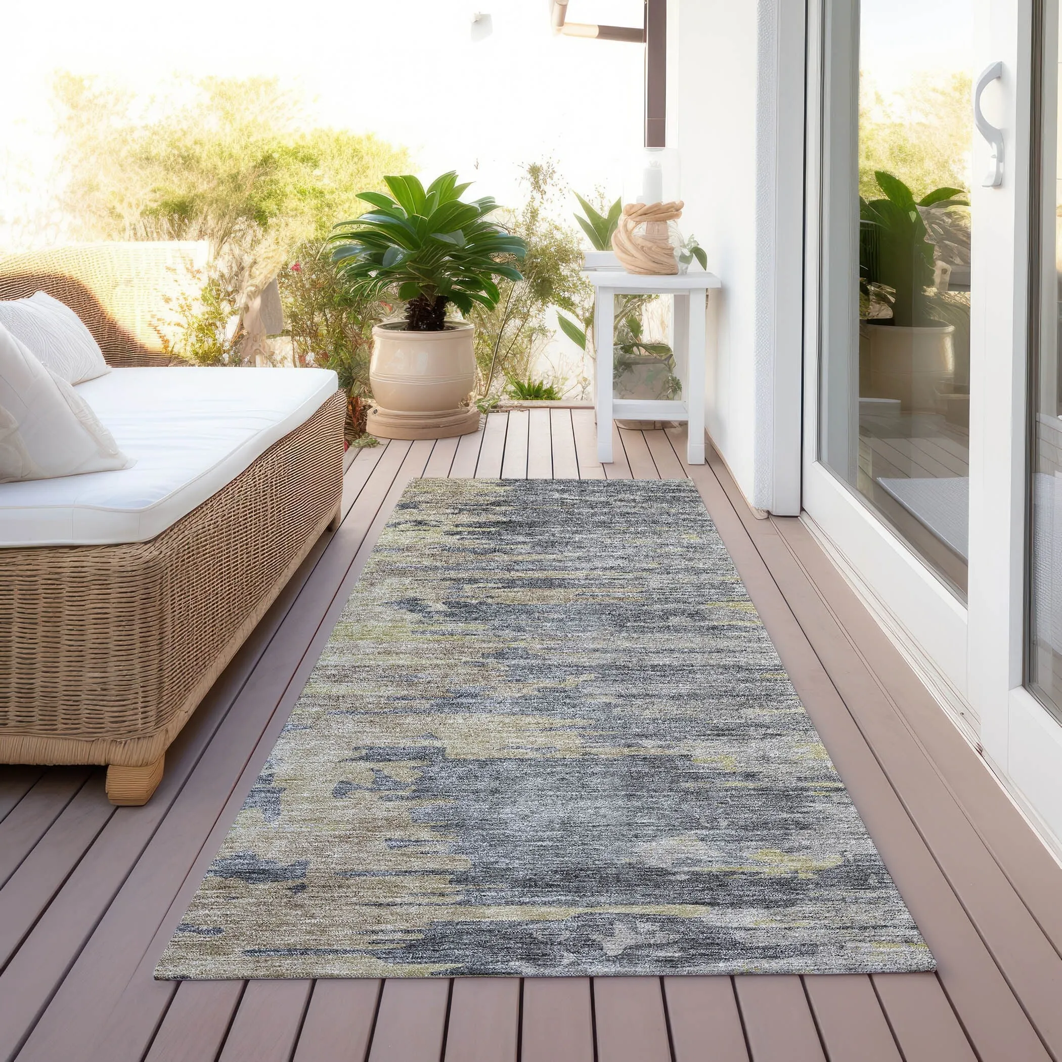 Machine Washable Indoor/ Outdoor Chantille Modern Ombre Rug