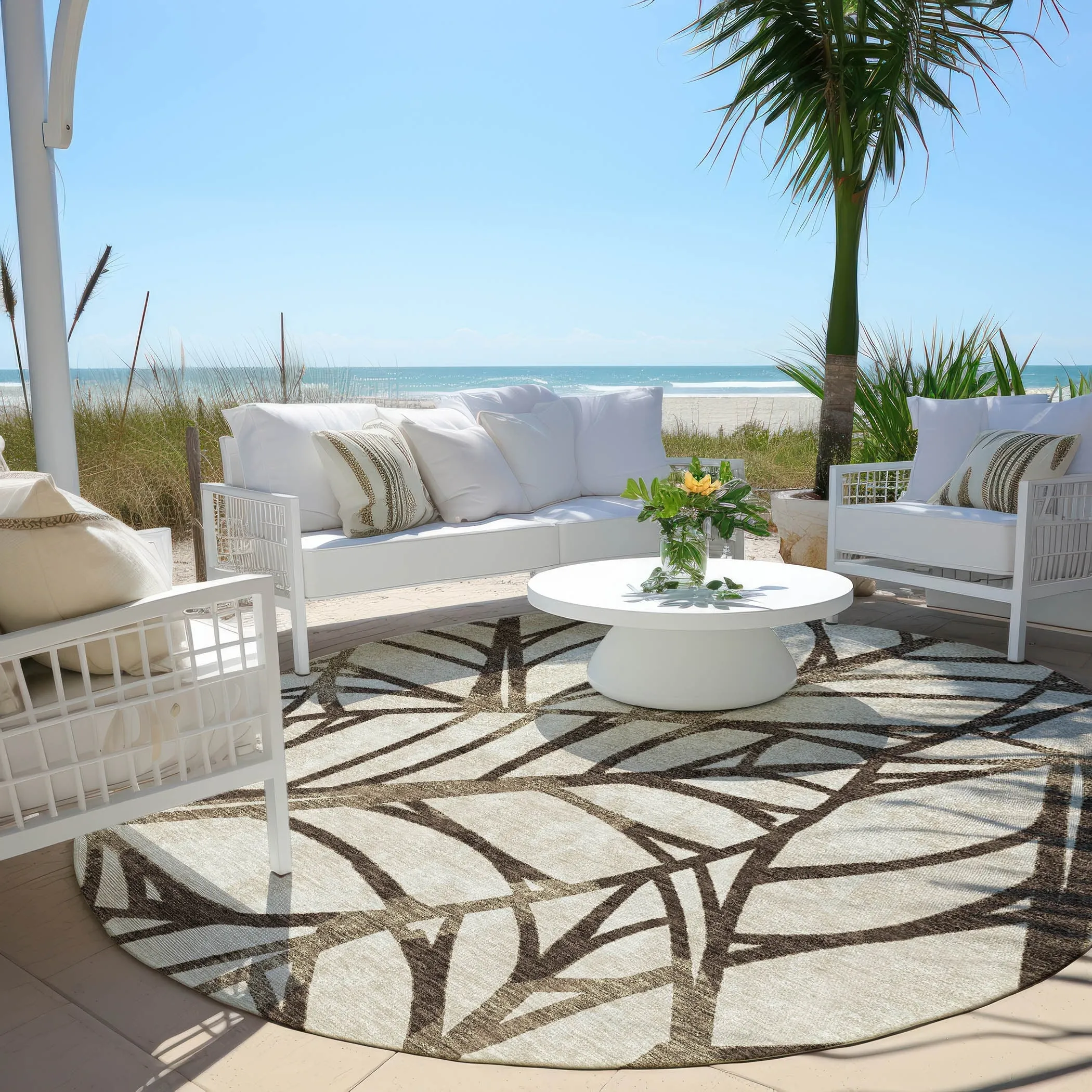 Machine Washable Indoor/ Outdoor Chantille Modern Palm Rug
