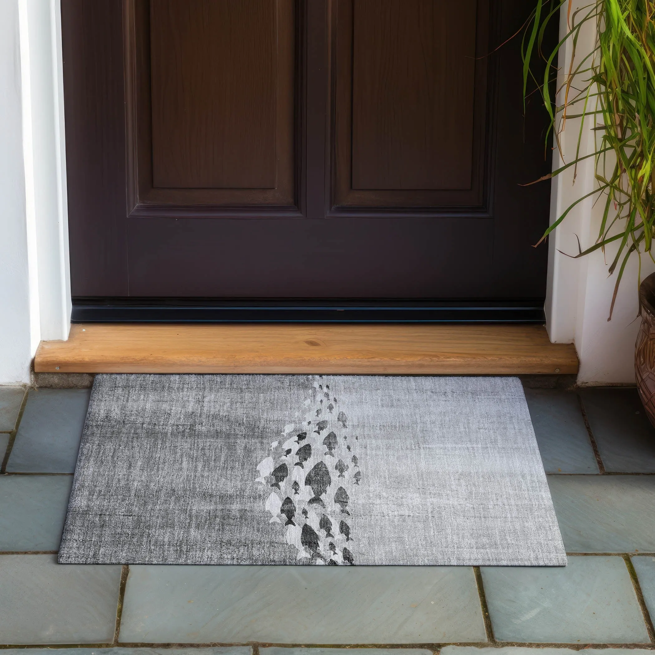 Machine Washable Indoor/ Outdoor Chantille Modern Sea Life Rug