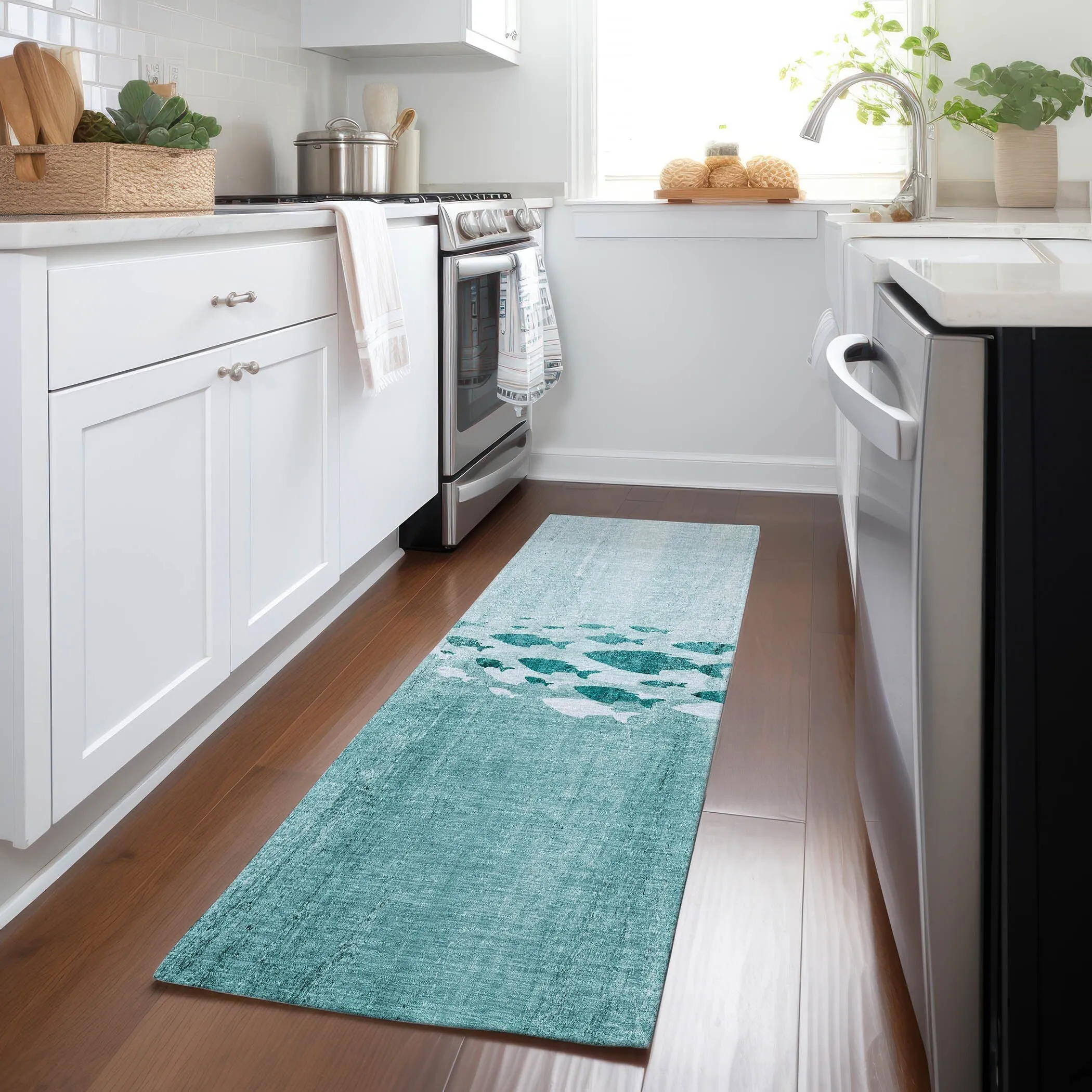 Machine Washable Indoor/ Outdoor Chantille Modern Sea Life Rug