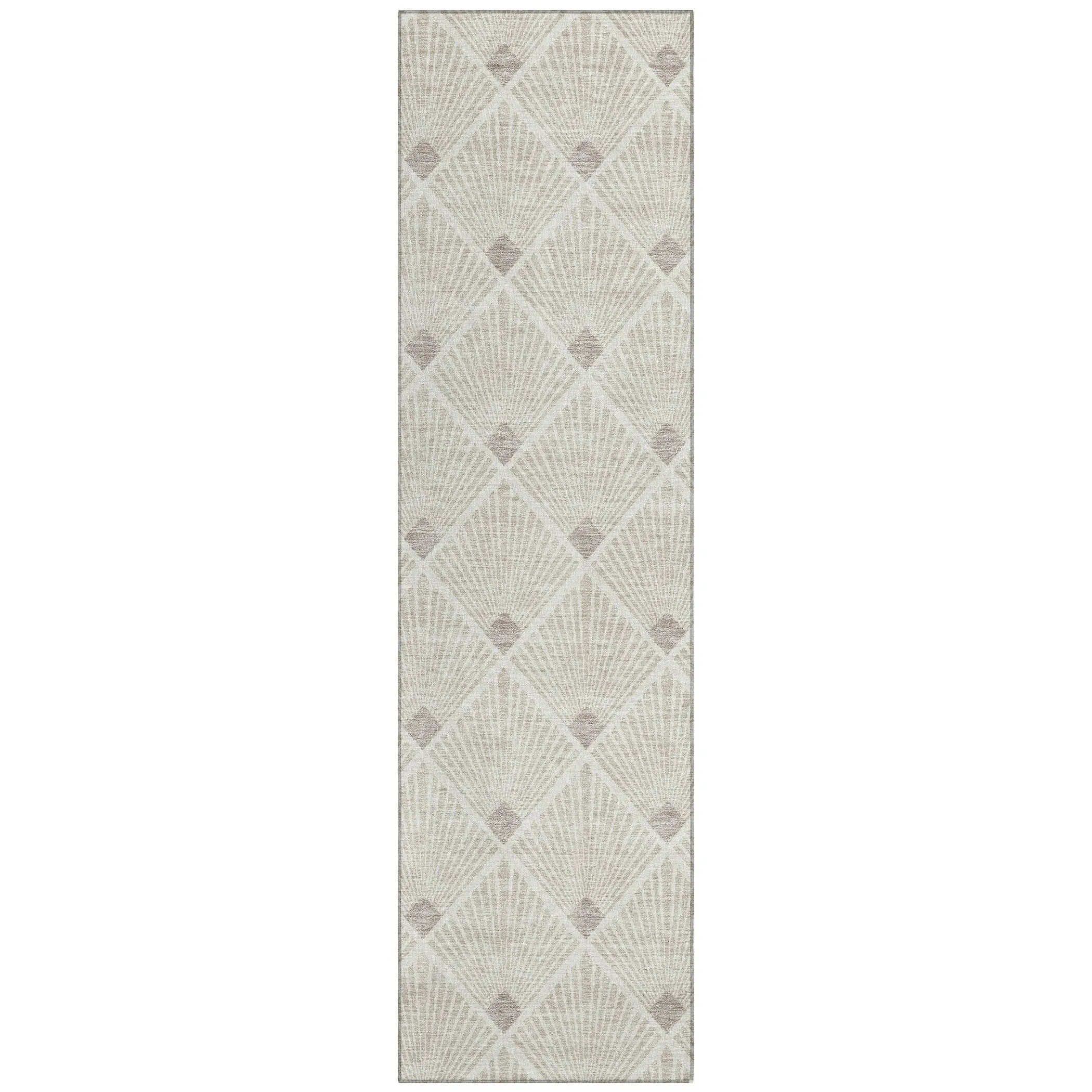 Machine Washable Indoor/ Outdoor Chantille Modern Shells Rug