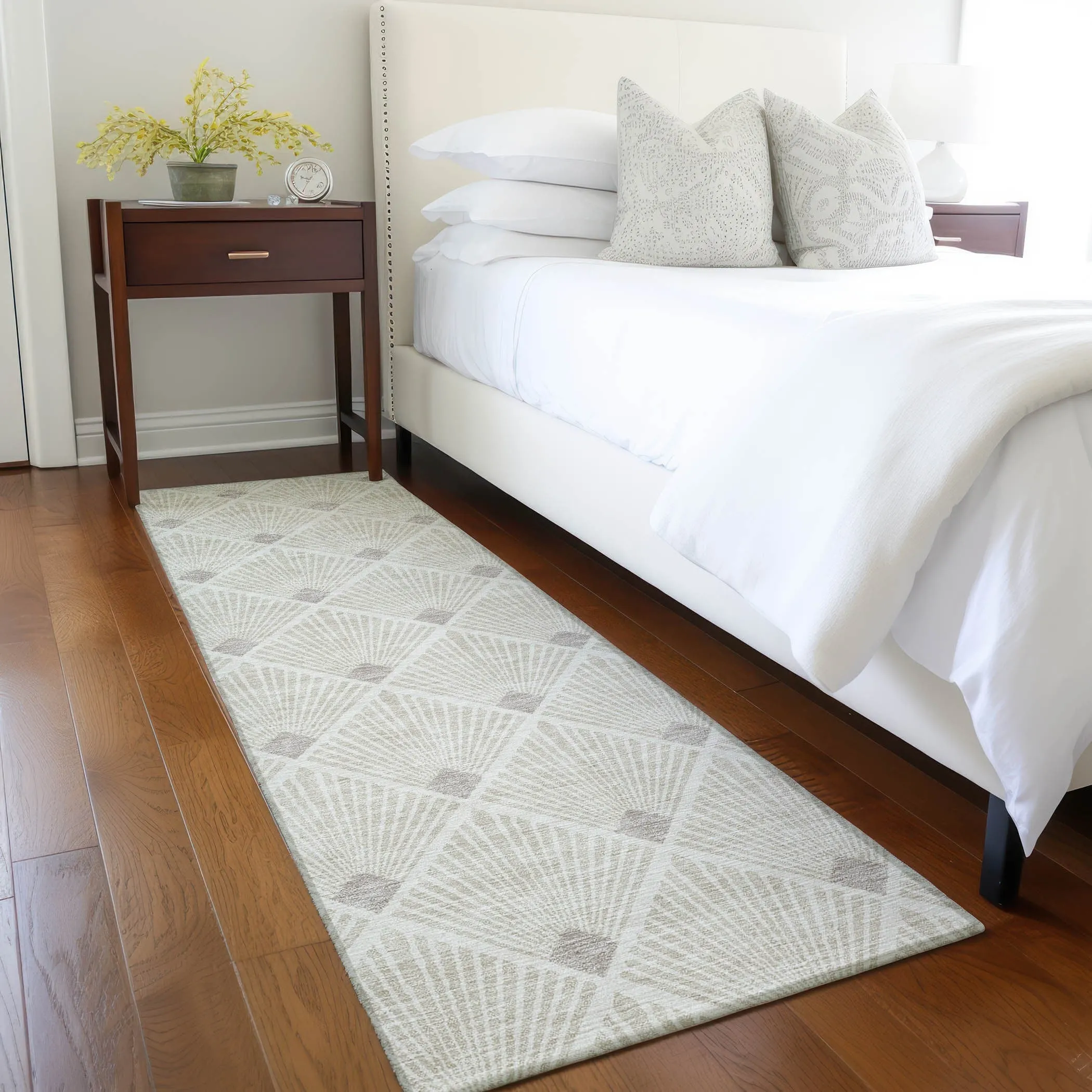 Machine Washable Indoor/ Outdoor Chantille Modern Shells Rug