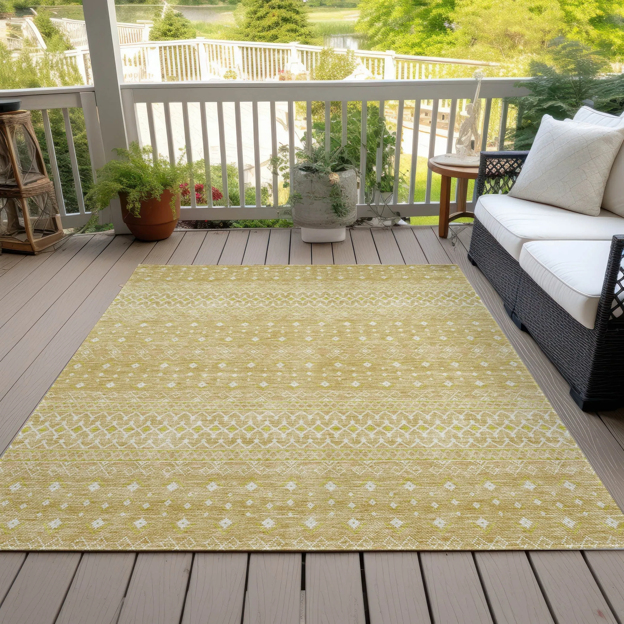 Machine Washable Indoor/ Outdoor Chantille Morrocan Boho Rug