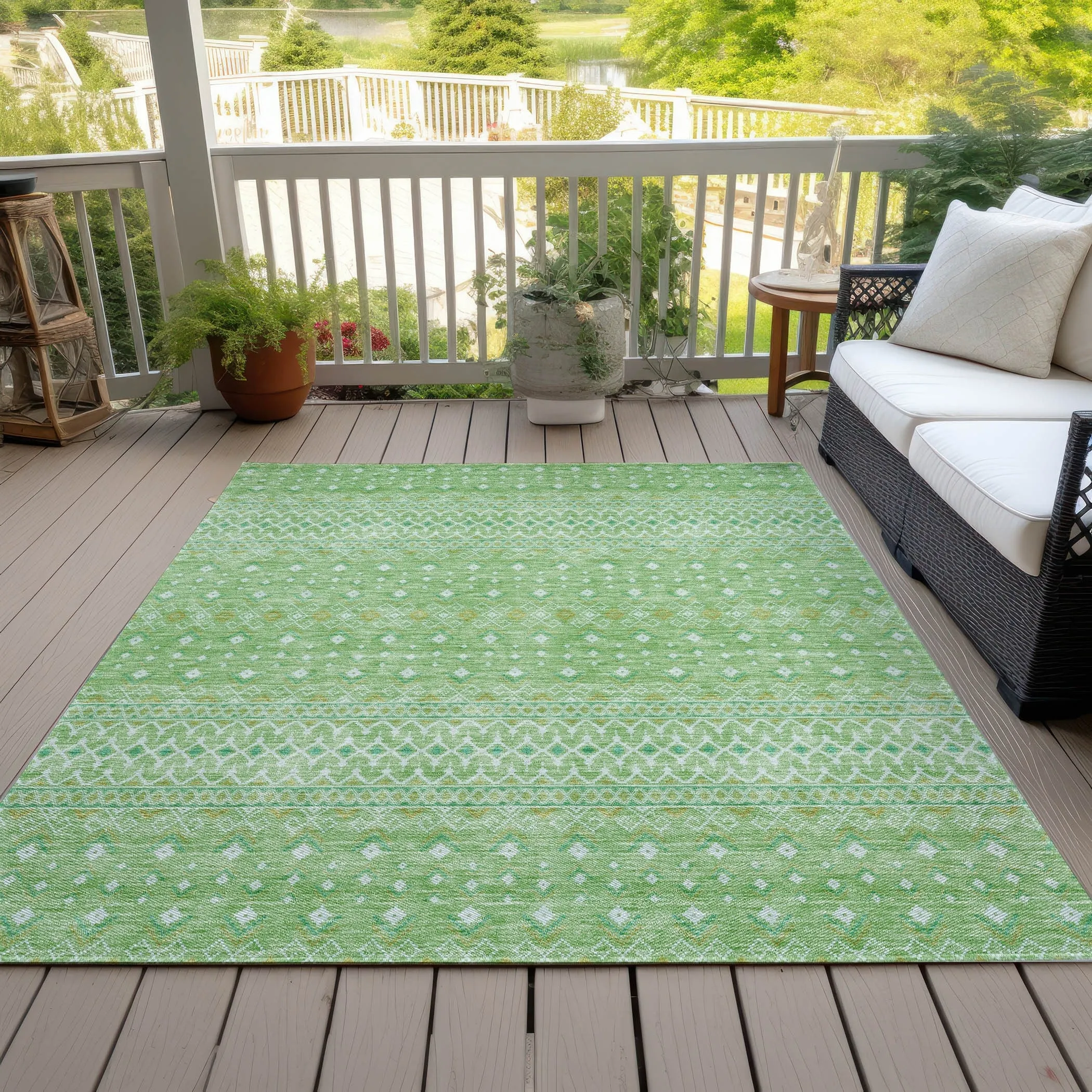 Machine Washable Indoor/ Outdoor Chantille Morrocan Boho Rug