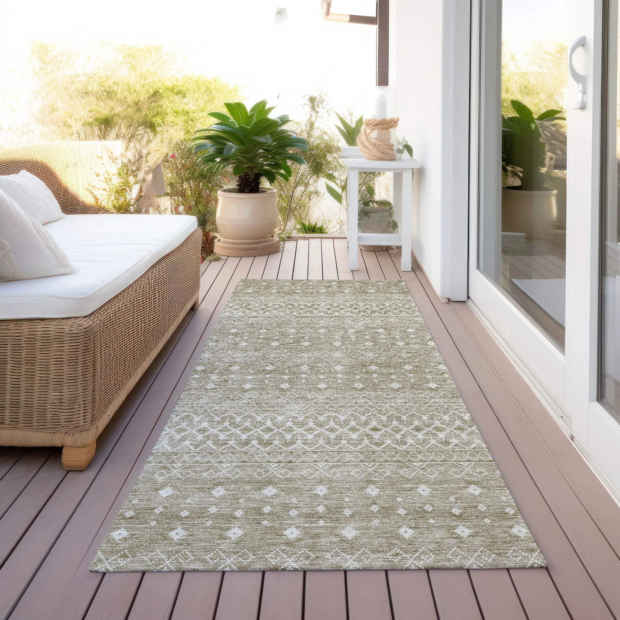 Machine Washable Indoor/ Outdoor Chantille Morrocan Boho Rug