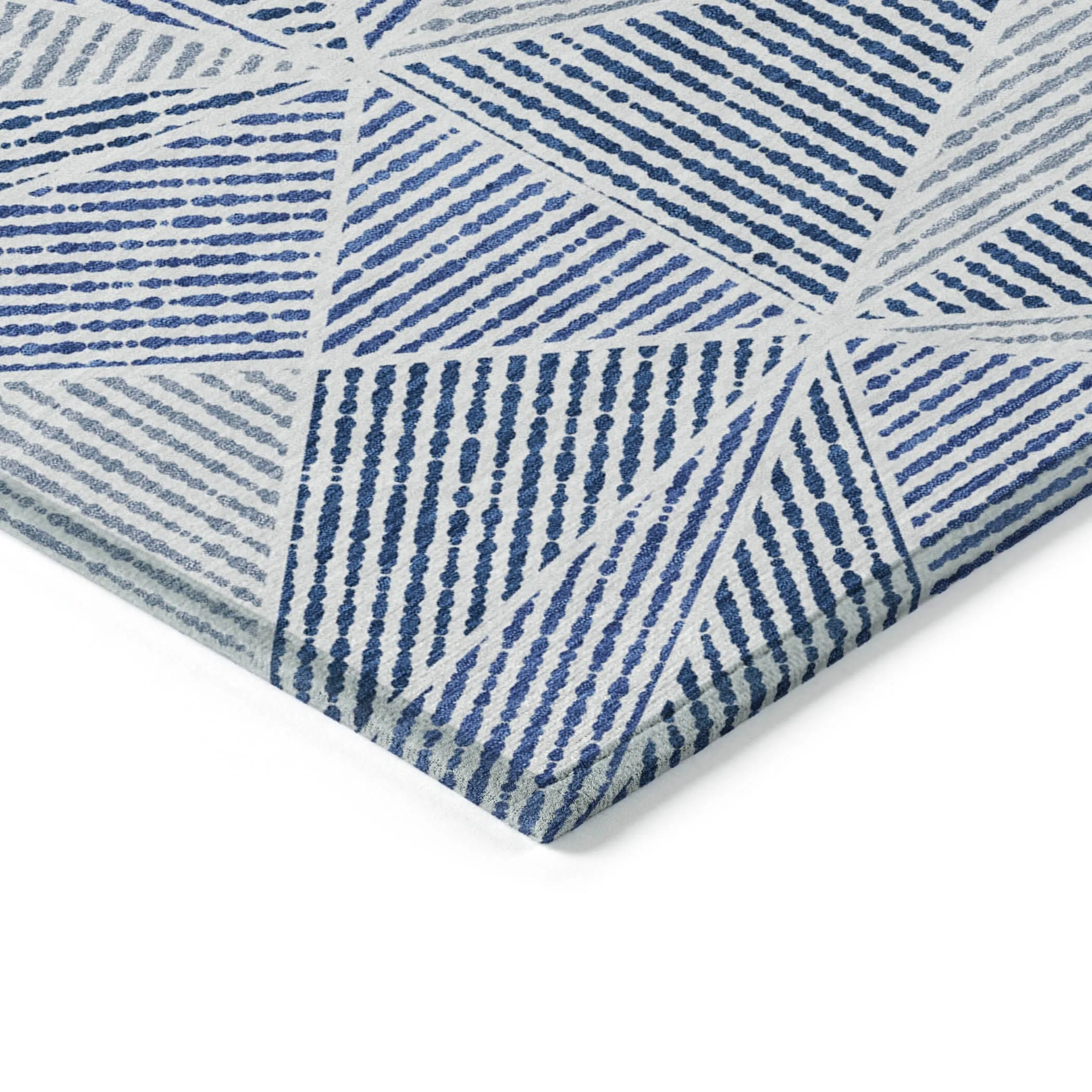 Machine Washable Indoor/ Outdoor Chantille Mosaic Geometric Rug