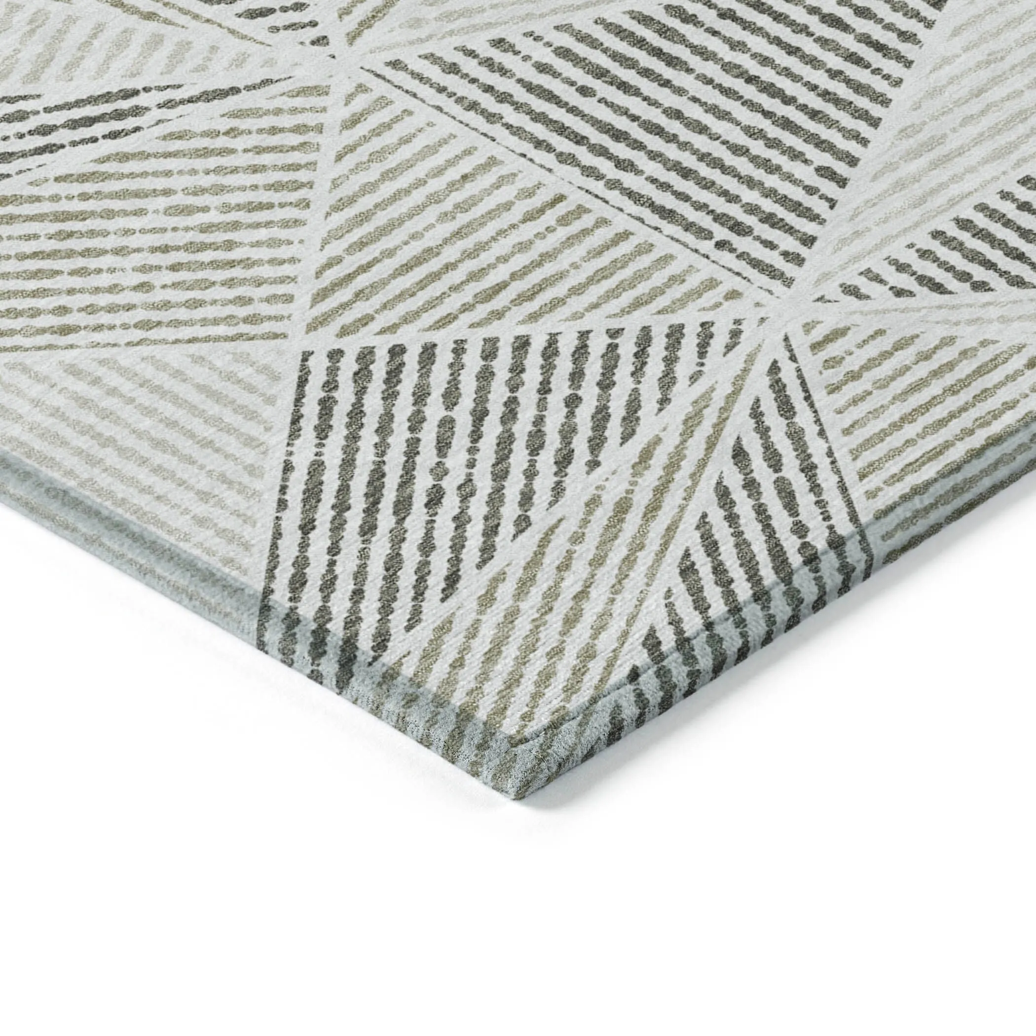 Machine Washable Indoor/ Outdoor Chantille Mosaic Geometric Rug