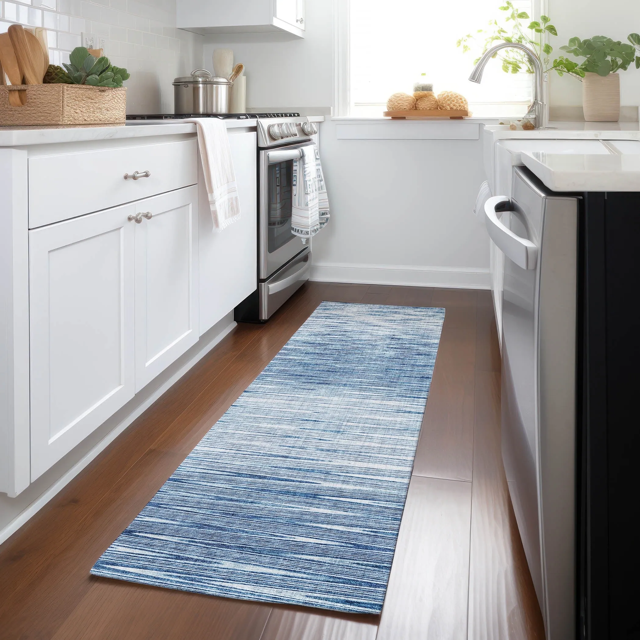 Machine Washable Indoor/ Outdoor Chantille Ombre Stripes Rug