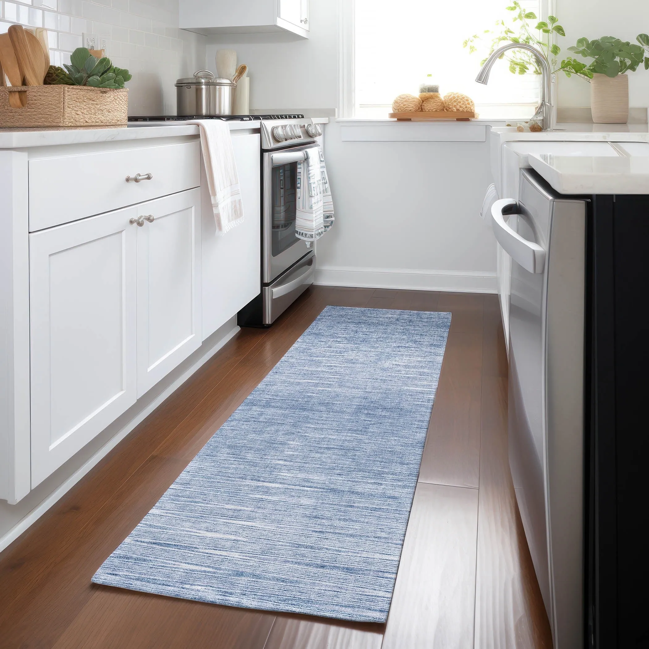 Machine Washable Indoor/ Outdoor Chantille Ombre Stripes Rug