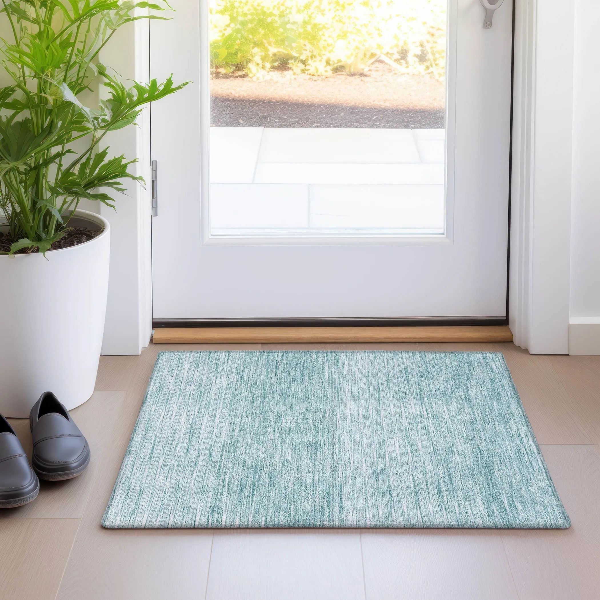Machine Washable Indoor/ Outdoor Chantille Ombre Stripes Rug