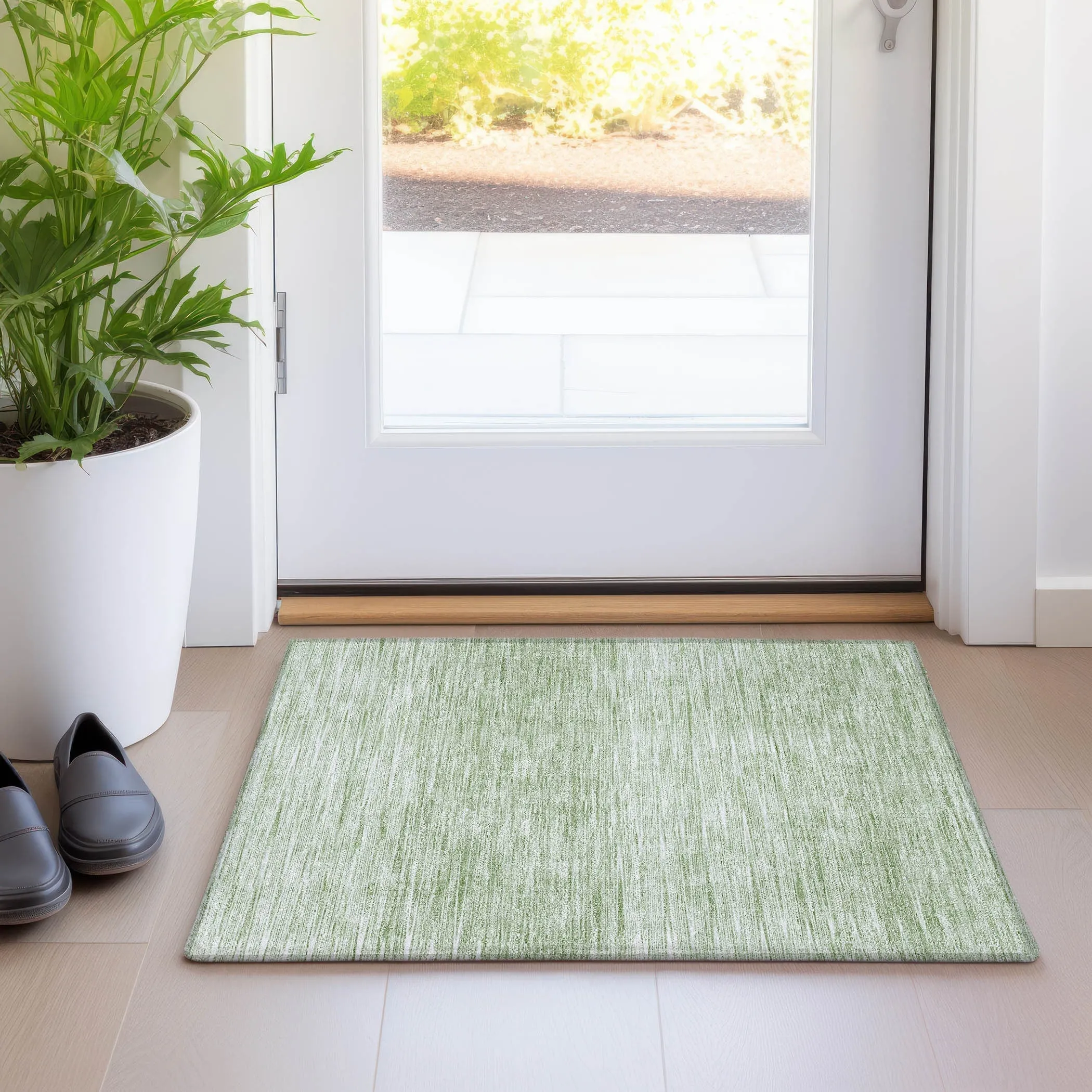 Machine Washable Indoor/ Outdoor Chantille Ombre Stripes Rug