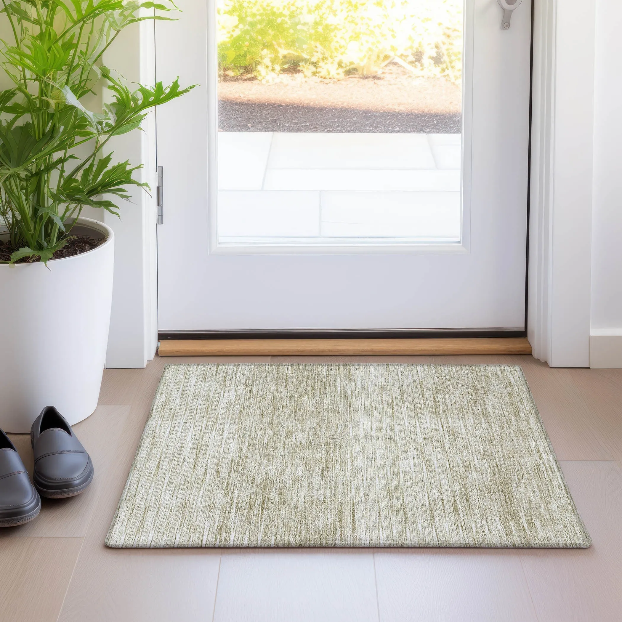 Machine Washable Indoor/ Outdoor Chantille Ombre Stripes Rug