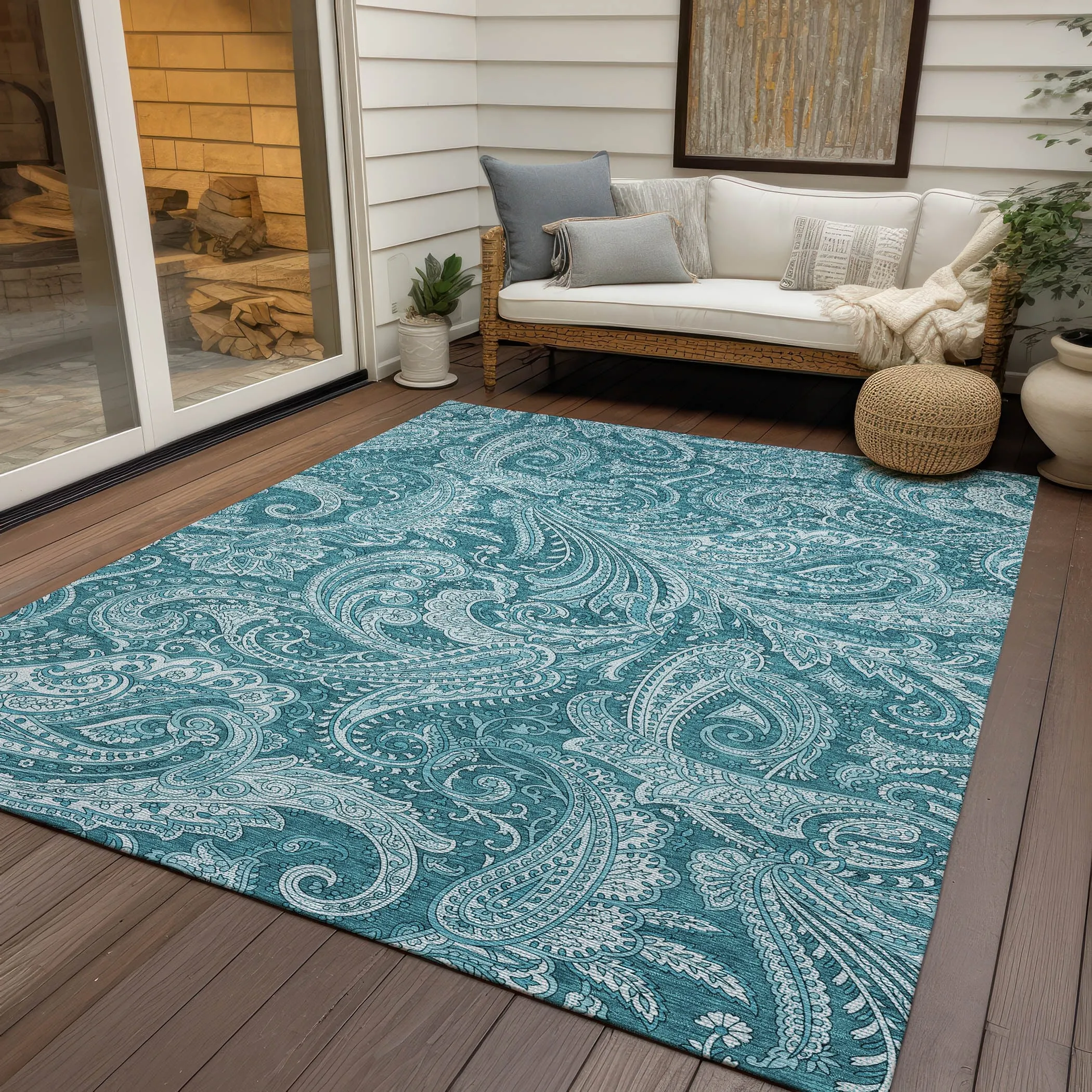 Machine Washable Indoor/ Outdoor Chantille Paisley Traditional Rug