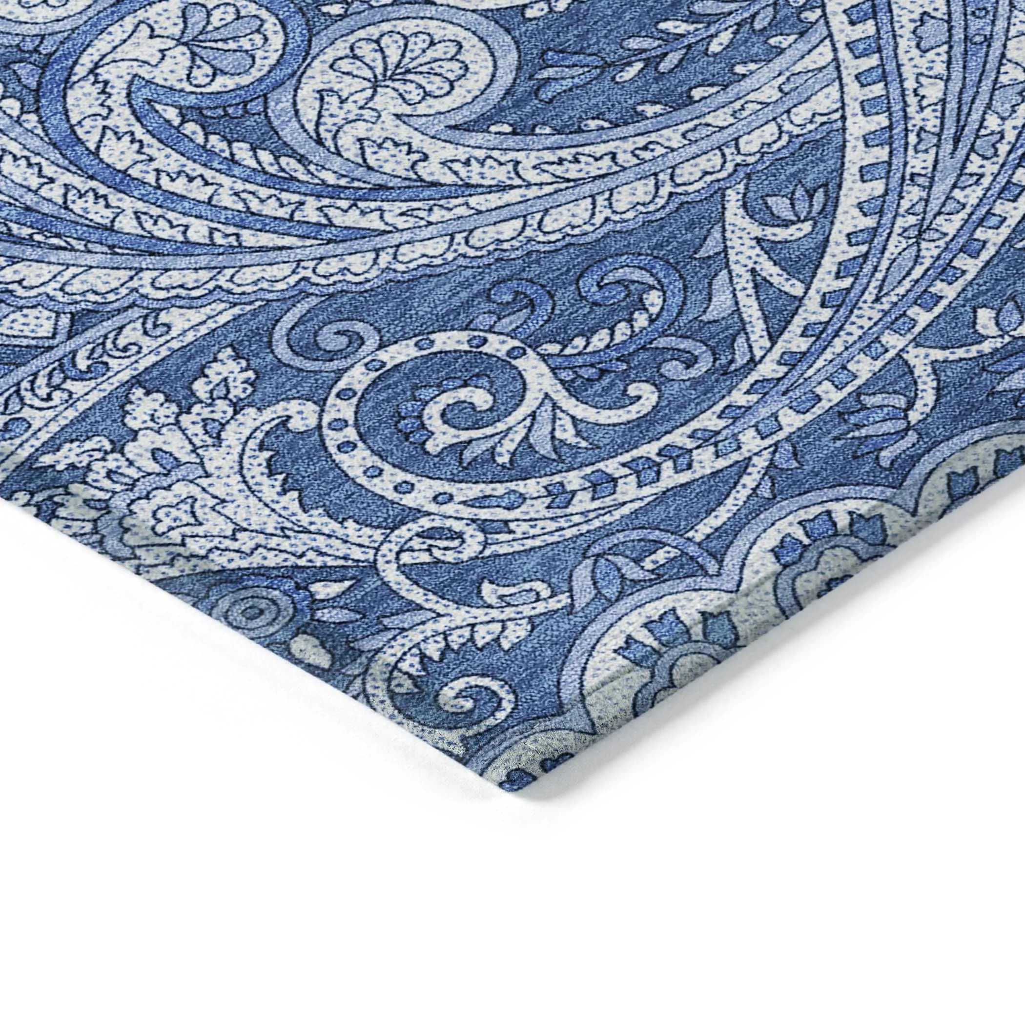 Machine Washable Indoor/ Outdoor Chantille Paisley Traditional Rug