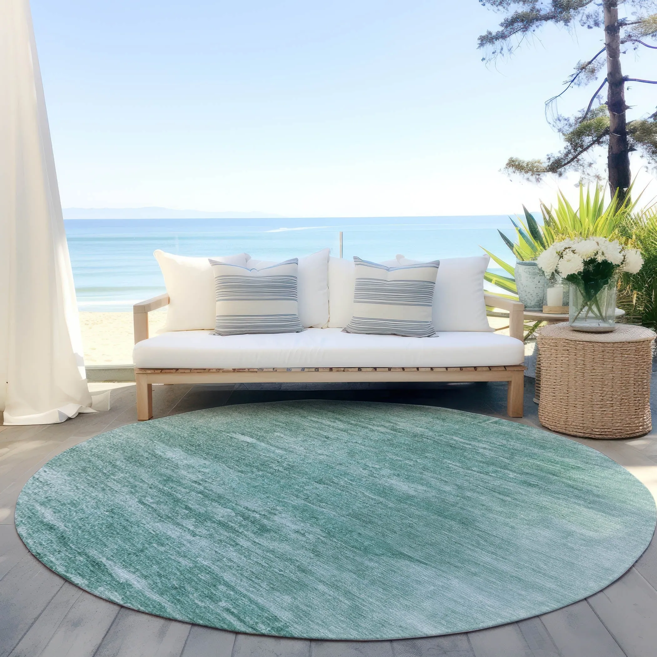 Machine Washable Indoor/ Outdoor Chantille Solid Ombre Rug