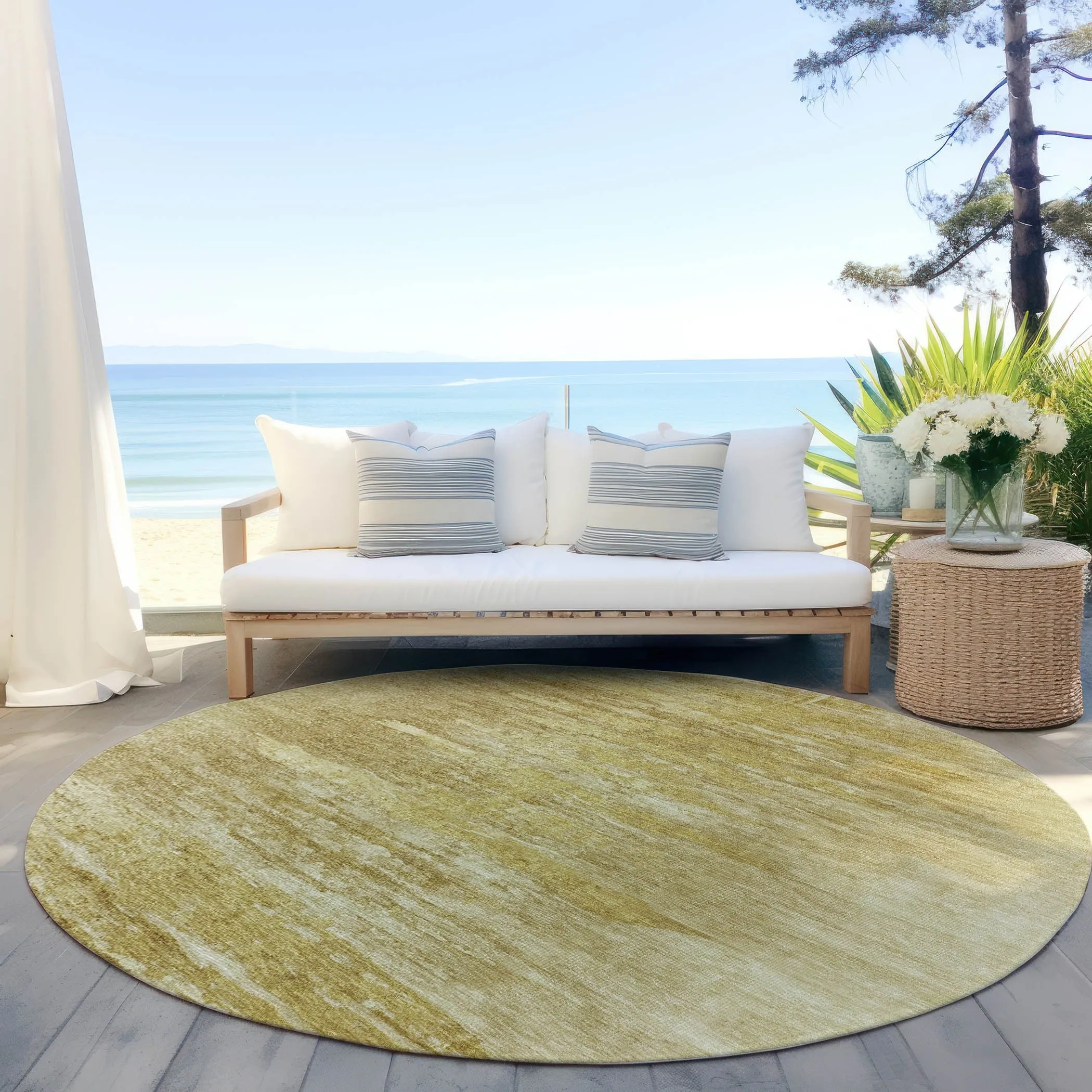 Machine Washable Indoor/ Outdoor Chantille Solid Ombre Rug