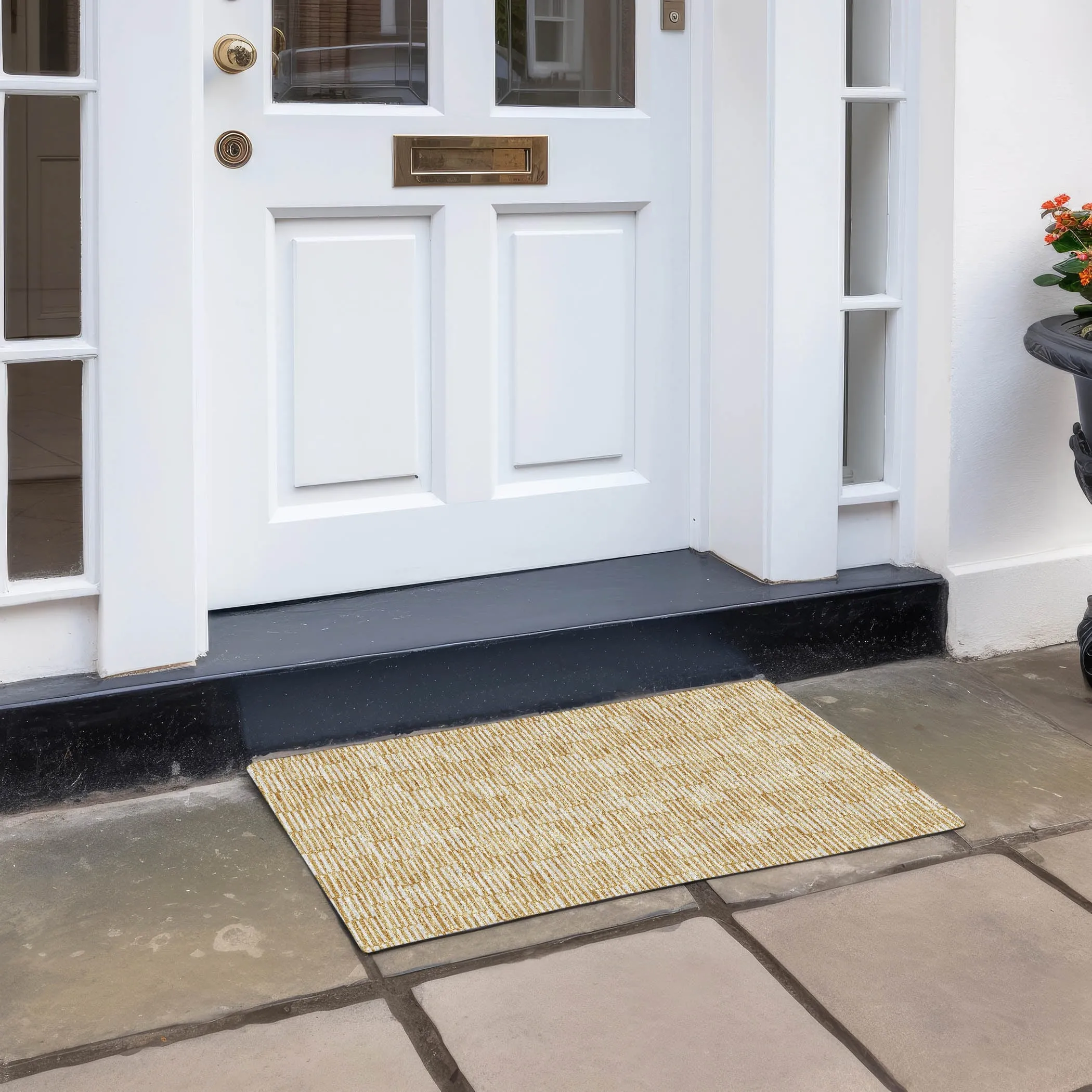 Machine Washable Indoor/ Outdoor Chantille Stripe Blocks Rug
