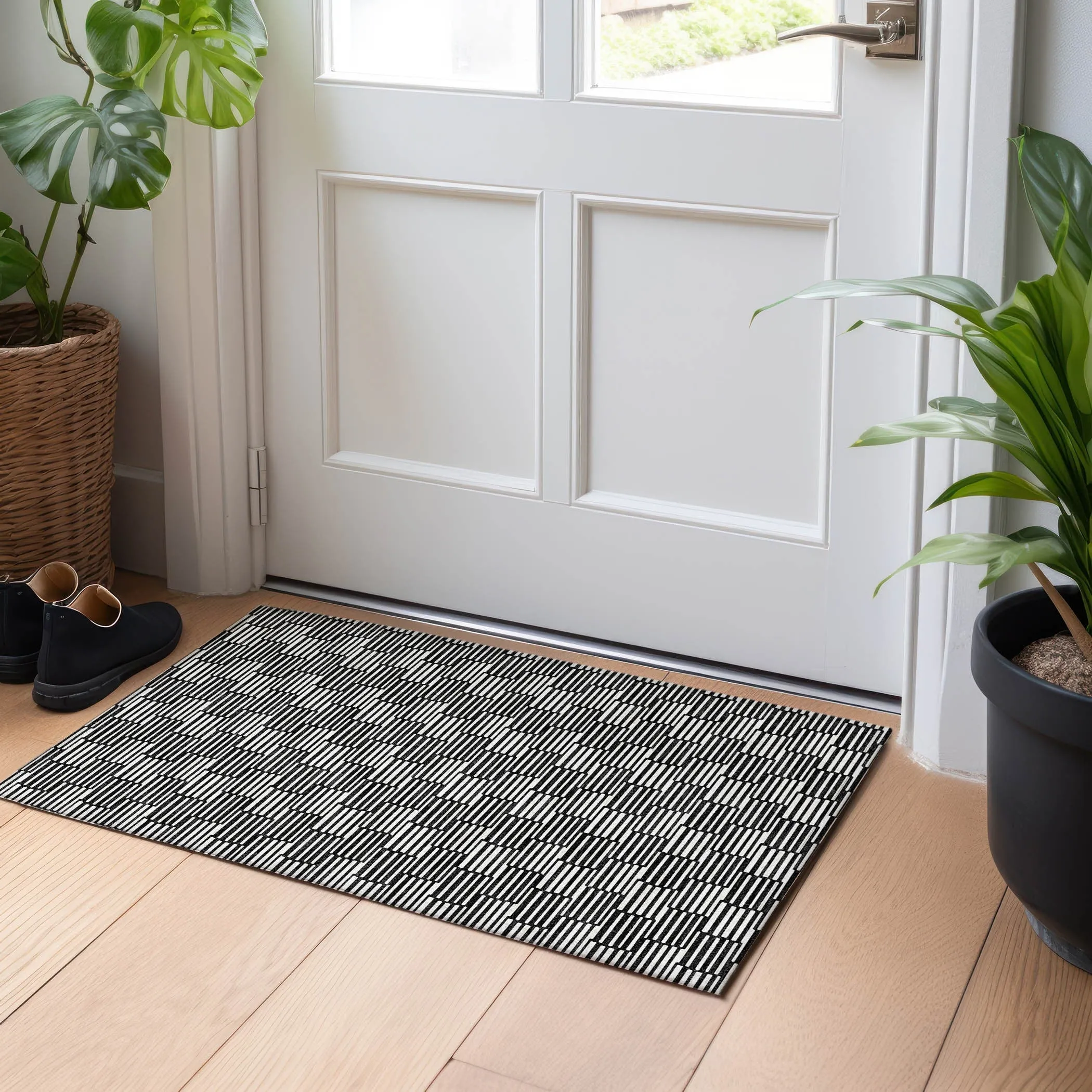 Machine Washable Indoor/ Outdoor Chantille Stripe Blocks Rug