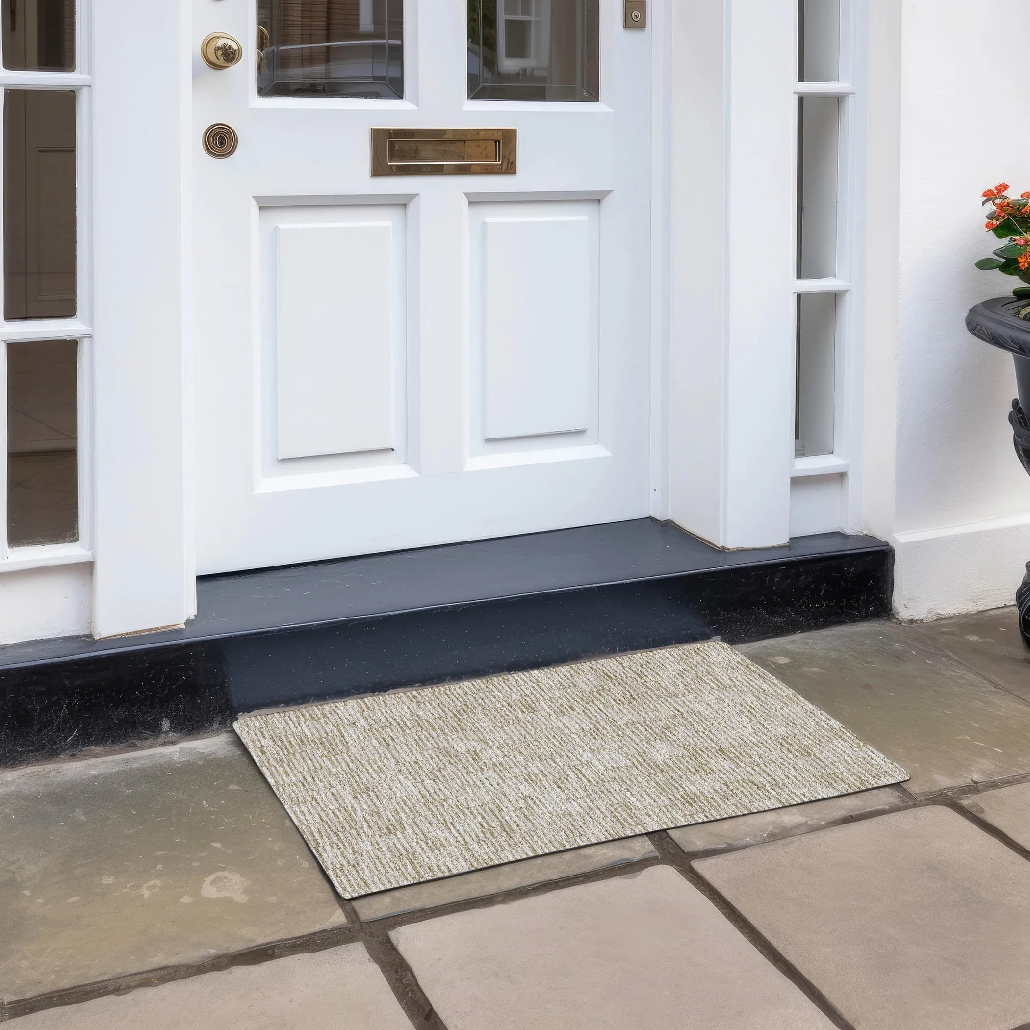 Machine Washable Indoor/ Outdoor Chantille Stripe Blocks Rug