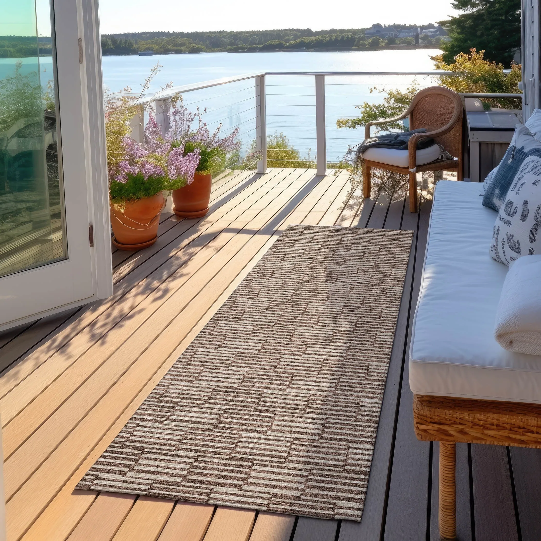 Machine Washable Indoor/ Outdoor Chantille Stripe Blocks Rug