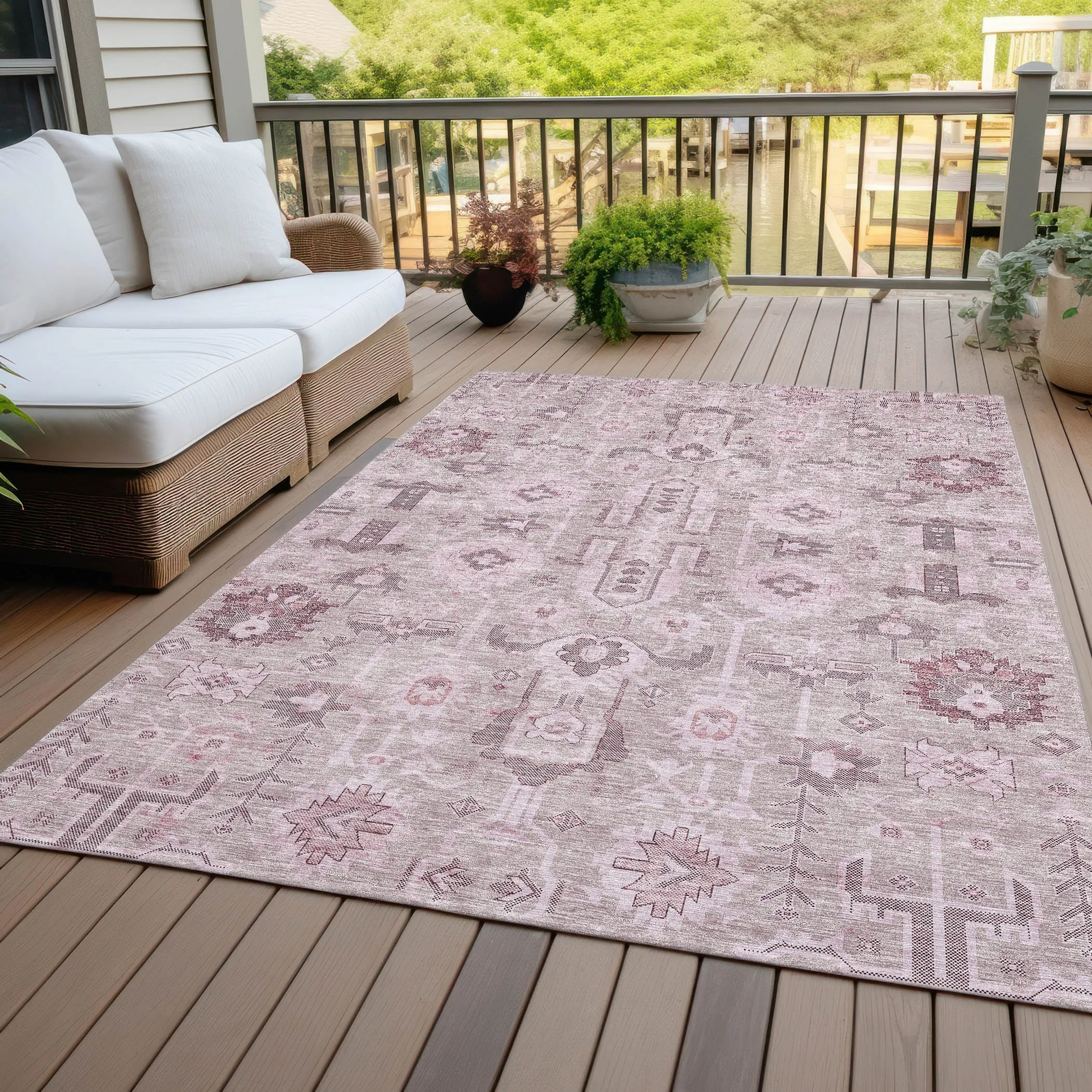 Machine Washable Indoor/ Outdoor Chantille Traditional Boho Rug