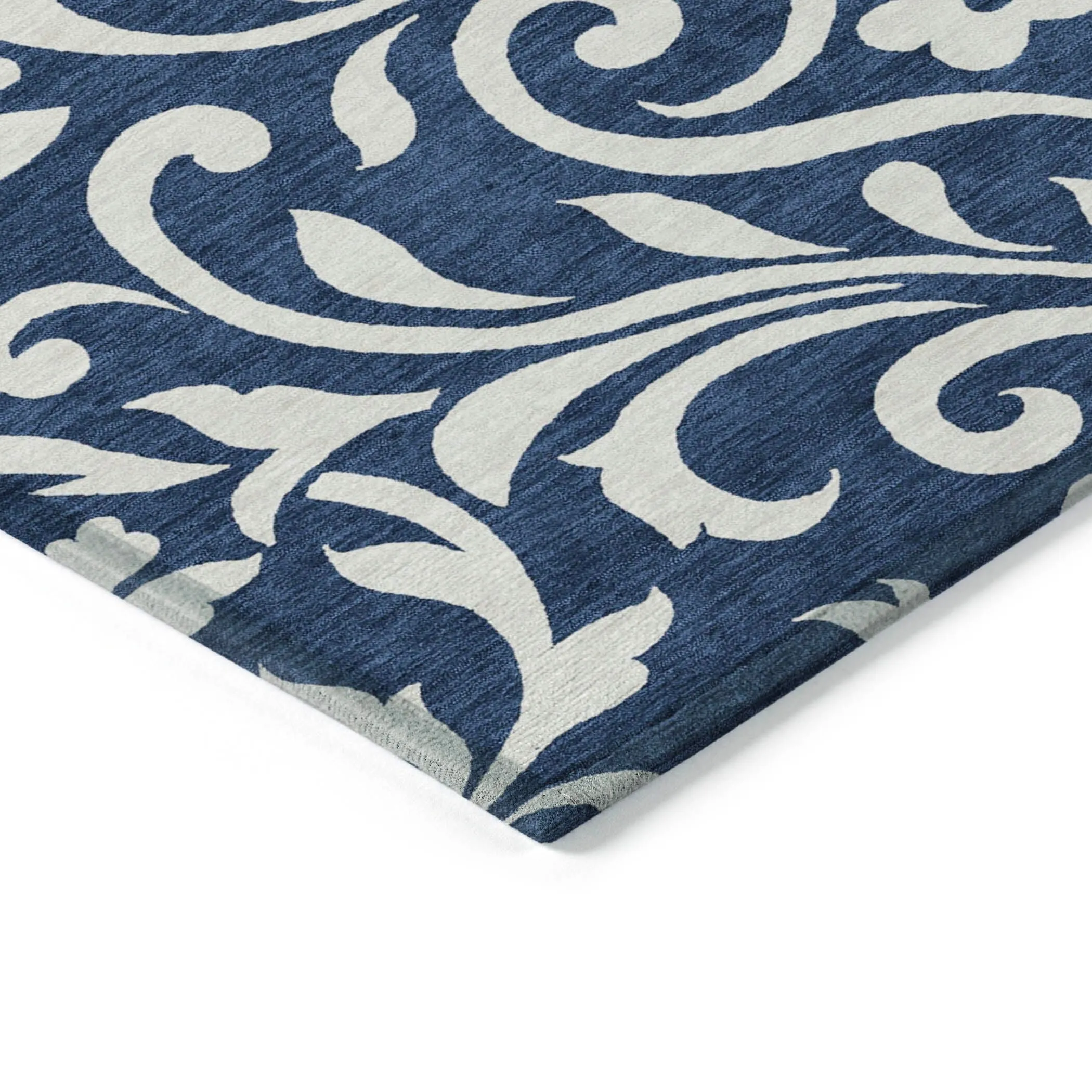 Machine Washable Indoor/ Outdoor Chantille Traditional Elegant Rug