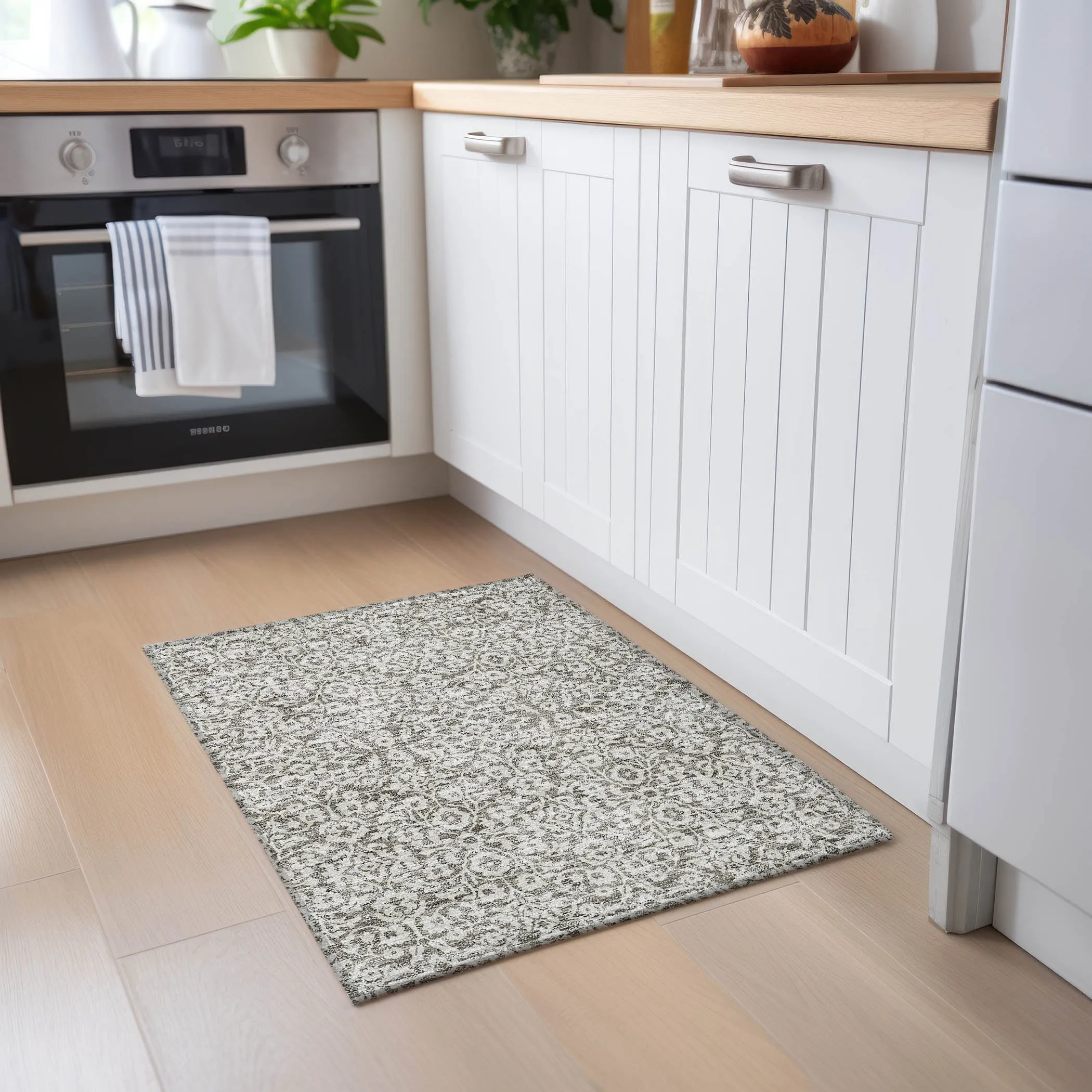 Machine Washable Indoor/ Outdoor Chantille Traditional Farmhouse Rug