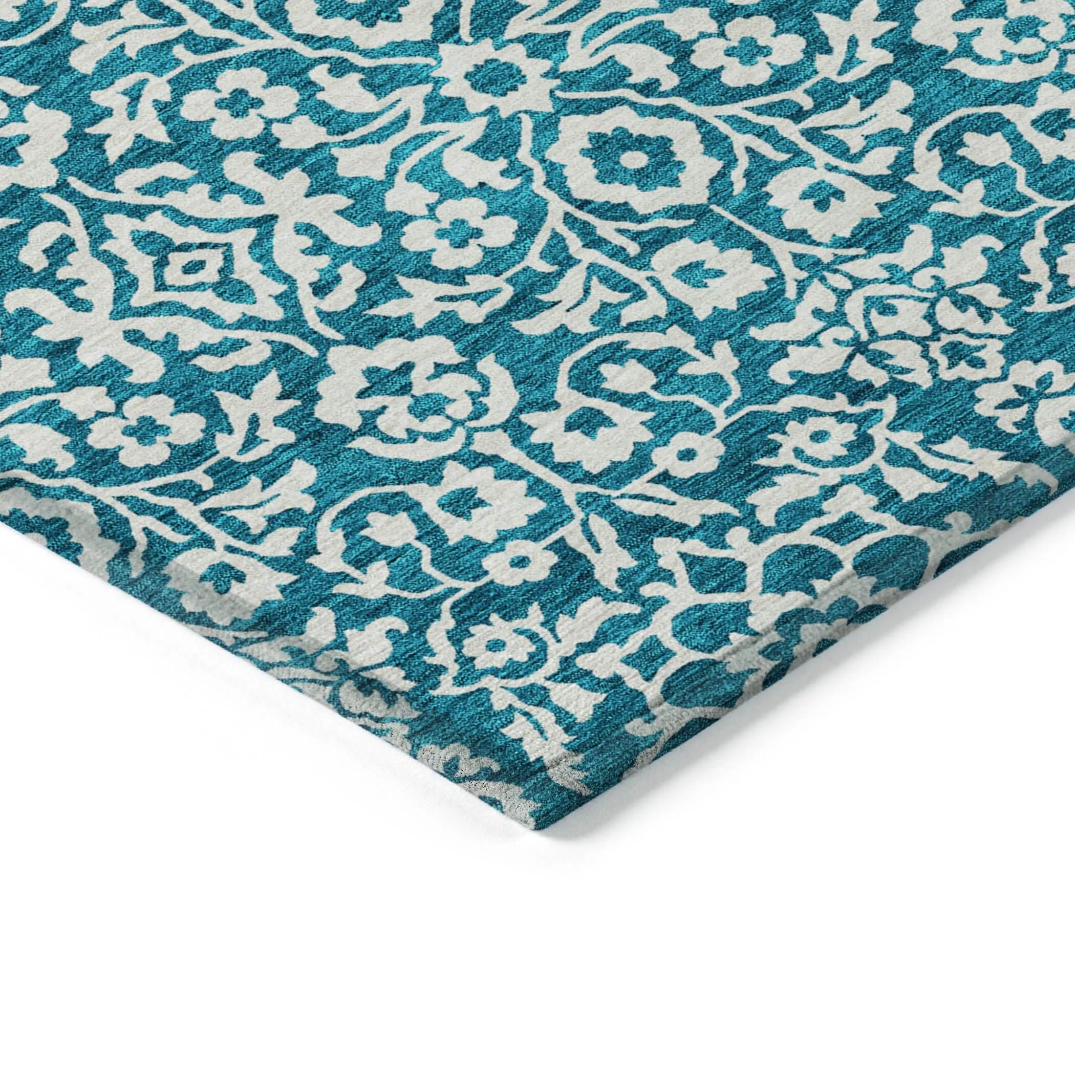 Machine Washable Indoor/ Outdoor Chantille Traditional Farmhouse Rug