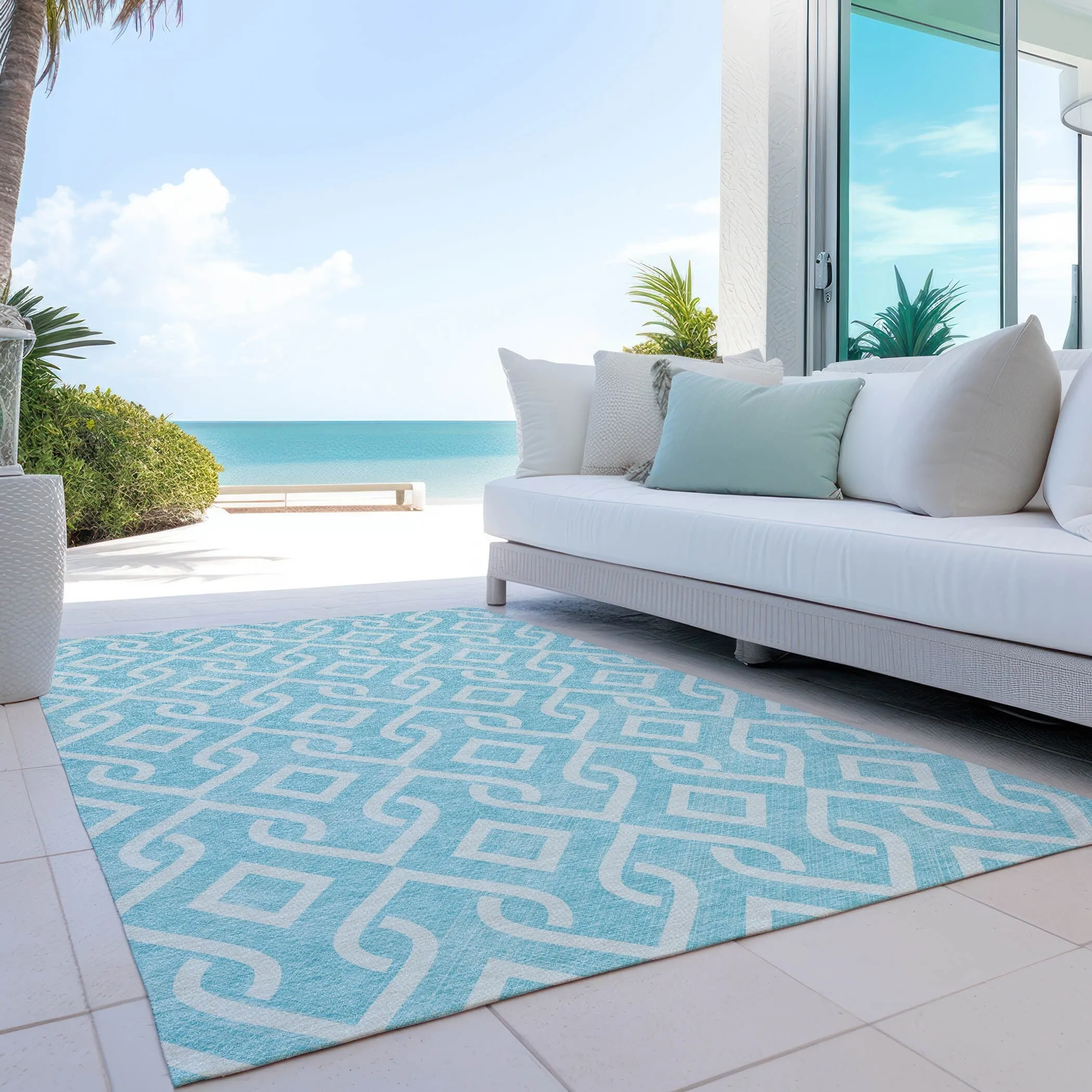 Machine Washable Indoor/ Outdoor Chantille Trellis Scroll Rug
