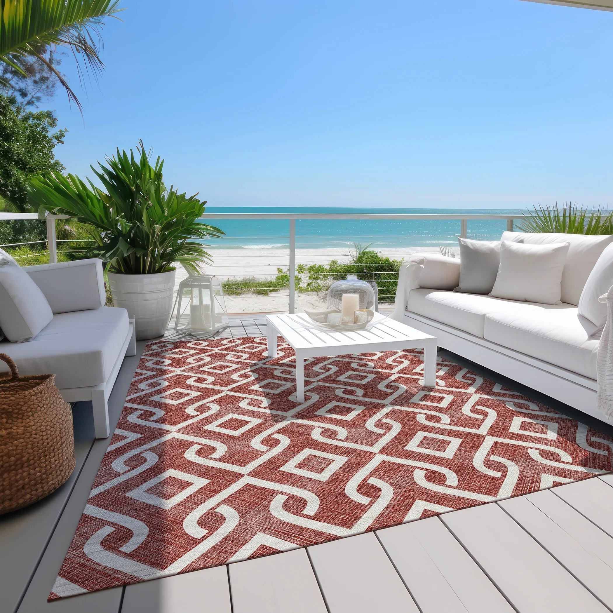 Machine Washable Indoor/ Outdoor Chantille Trellis Scroll Rug