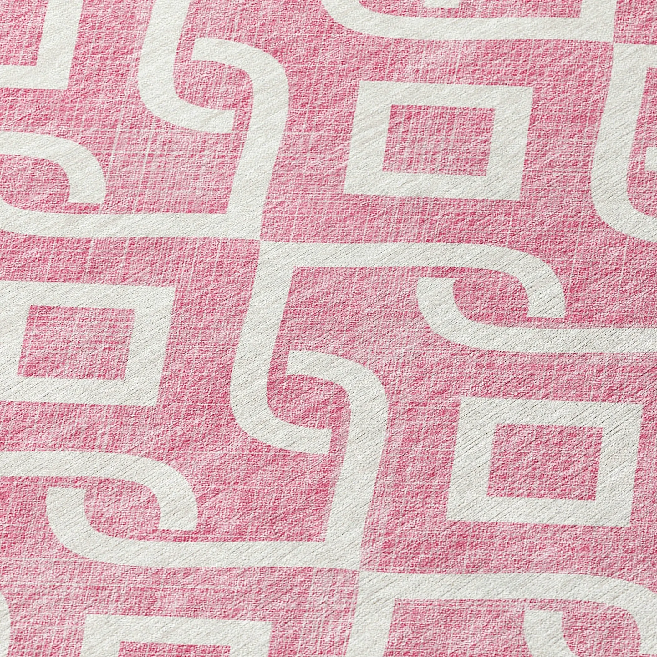 Machine Washable Indoor/ Outdoor Chantille Trellis Scroll Rug