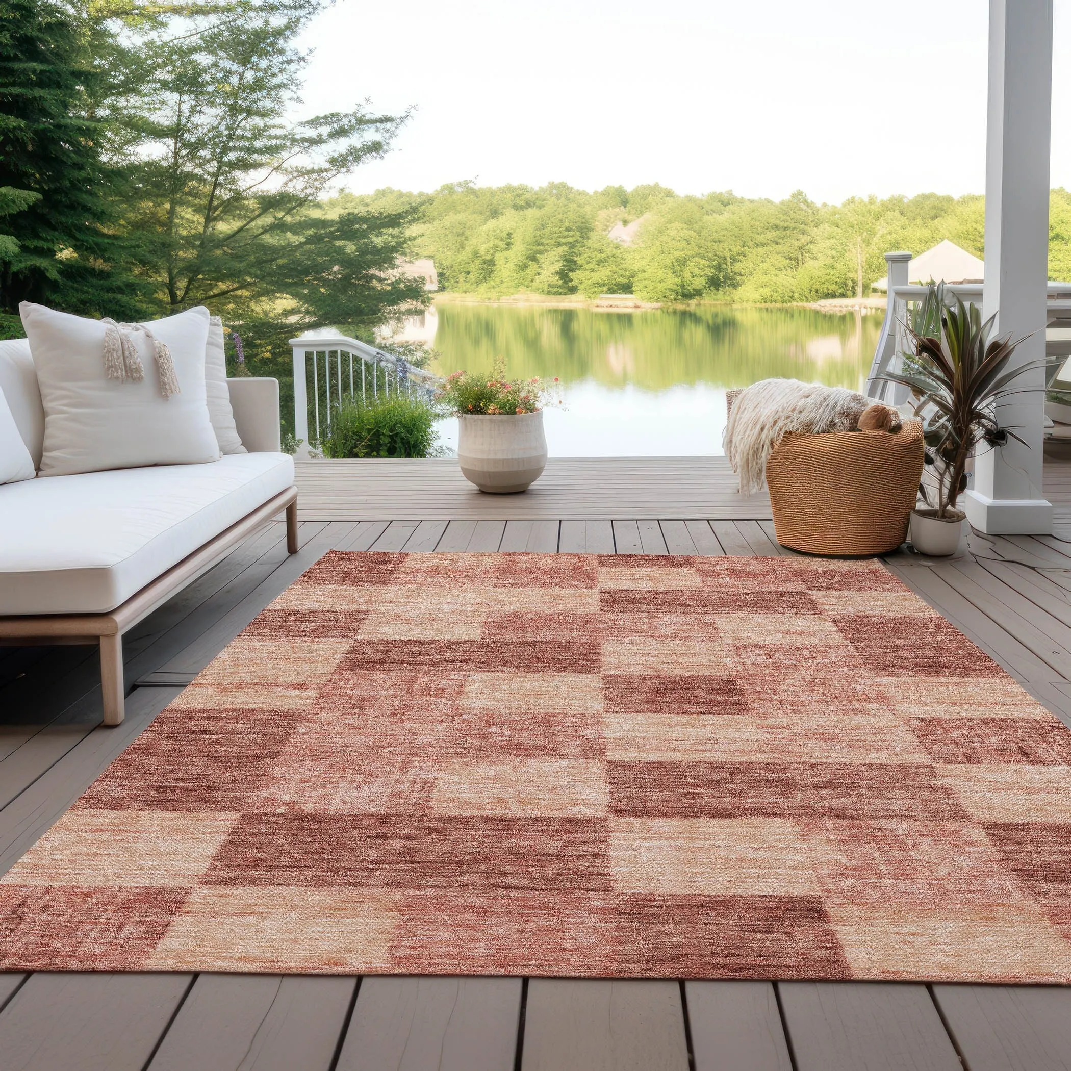 Machine Washable Indoor/ Outdoor Checker Chantille Rug
