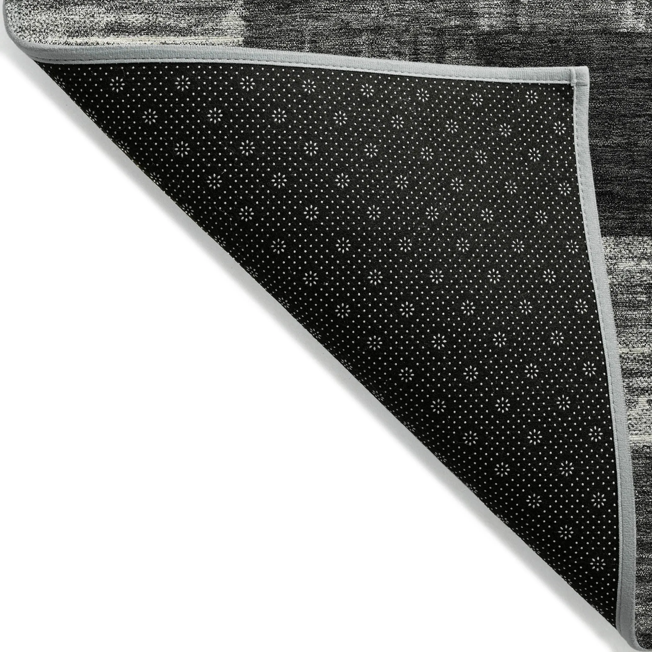 Machine Washable Indoor/ Outdoor Checker Chantille Rug
