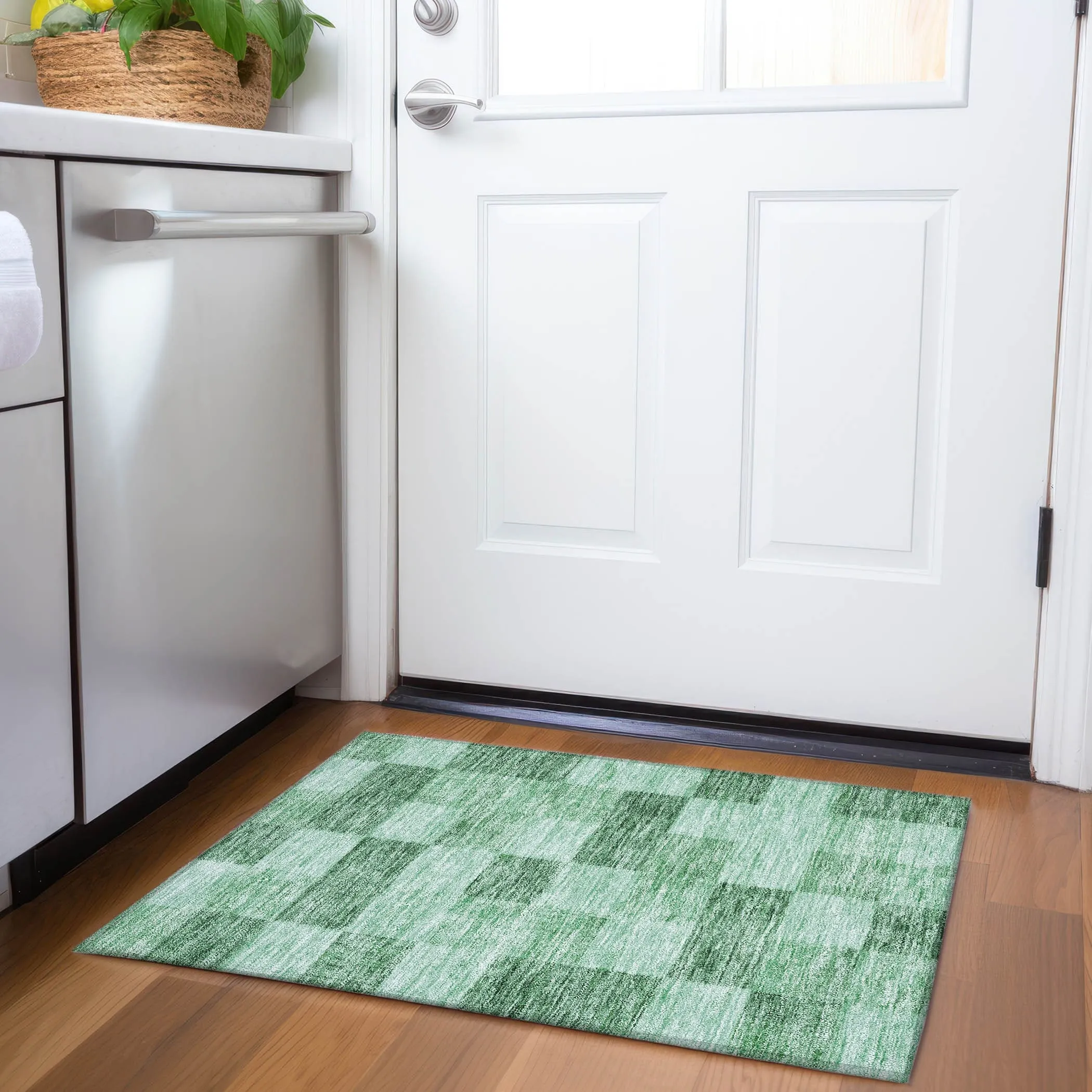 Machine Washable Indoor/ Outdoor Checker Chantille Rug