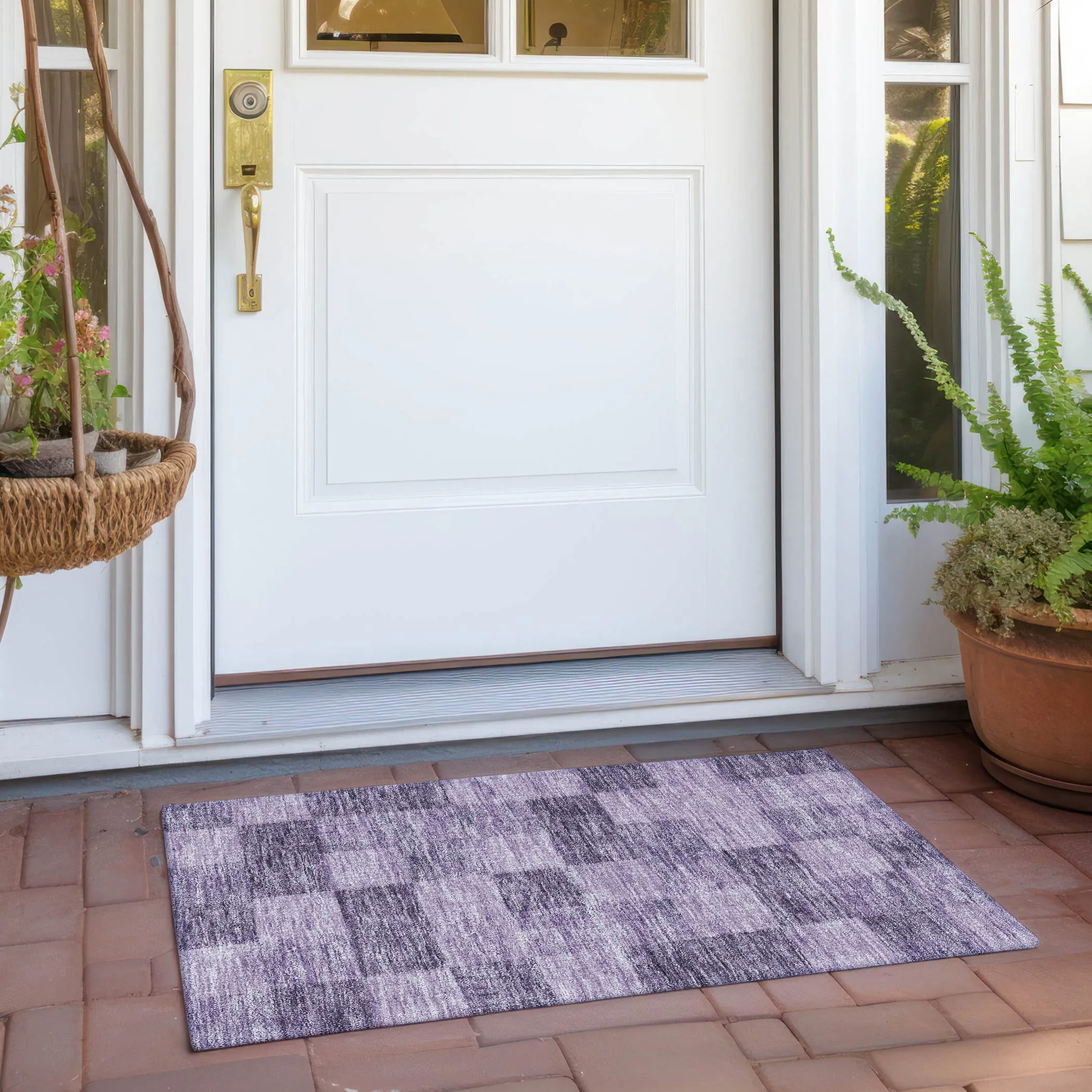 Machine Washable Indoor/ Outdoor Checker Chantille Rug